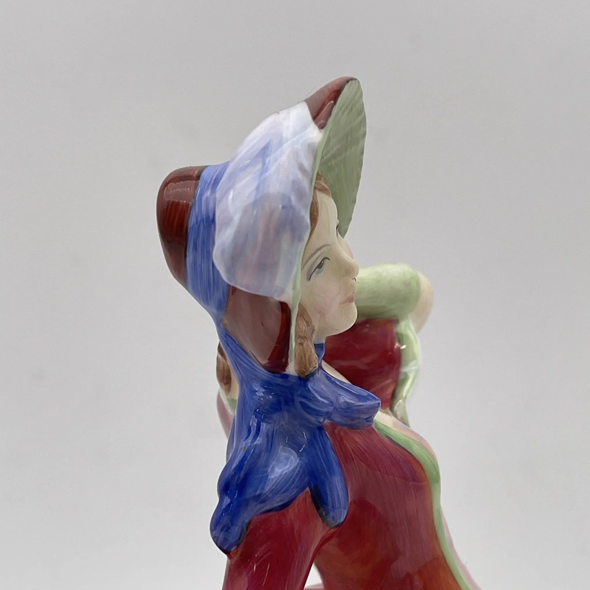 【复古】陶瓷器玩偶/ Royal Doulton / Autumn Breezes / 20c中后期/ Bone China /英国/ Leslie Harradine，手绘