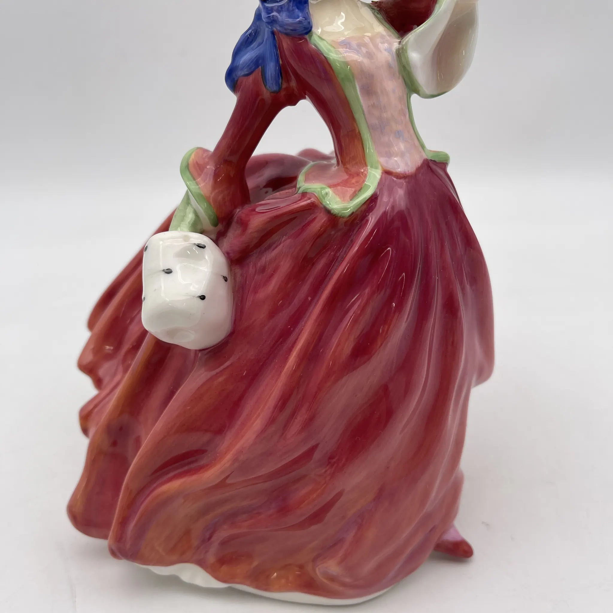 【复古】陶瓷器玩偶/ Royal Doulton / Autumn Breezes / 20c中后期/ Bone China /英国/ Leslie Harradine，手绘
