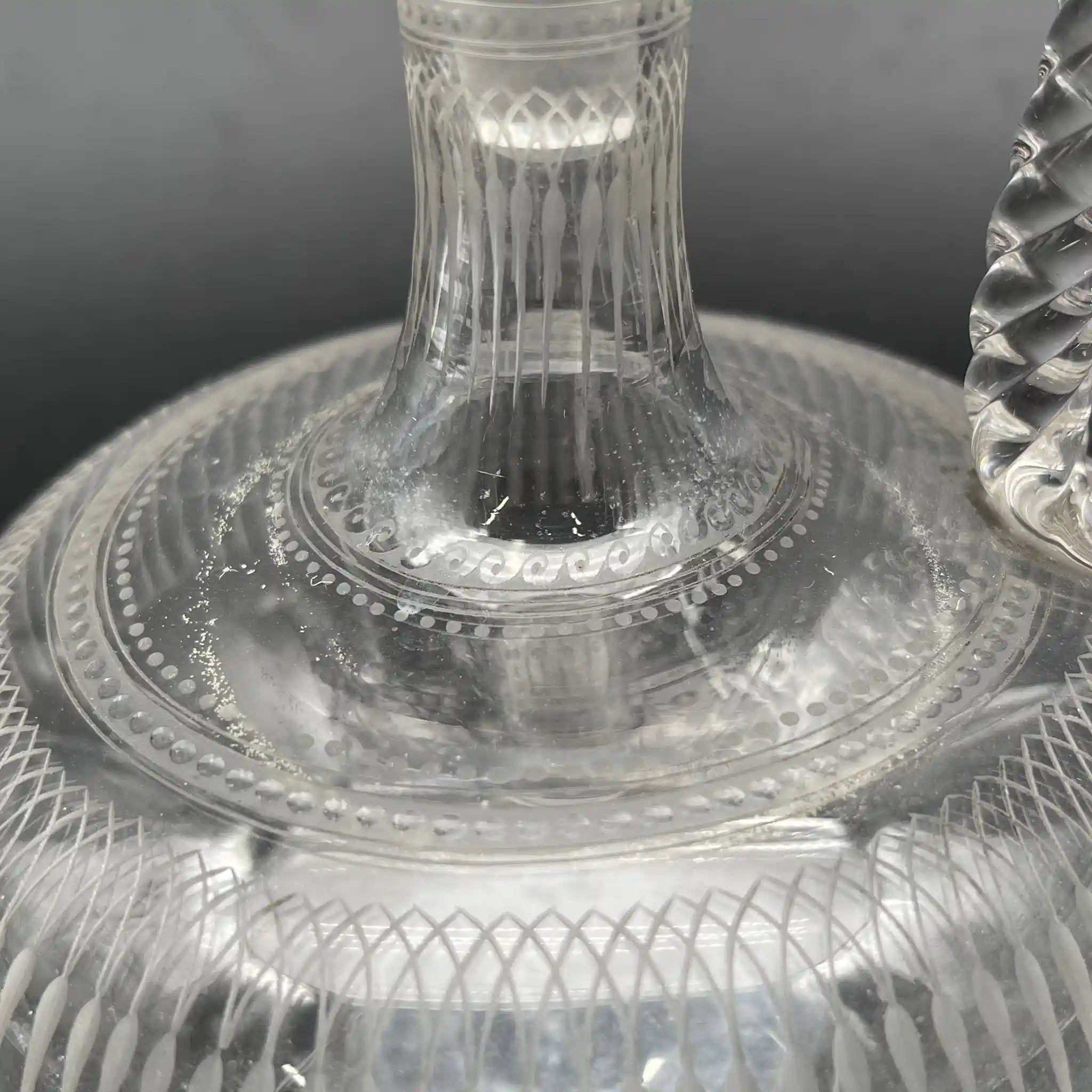 [Antique] Decanter / Estimated around 1900 / Crystal glass / Europe / Etching, twist handle