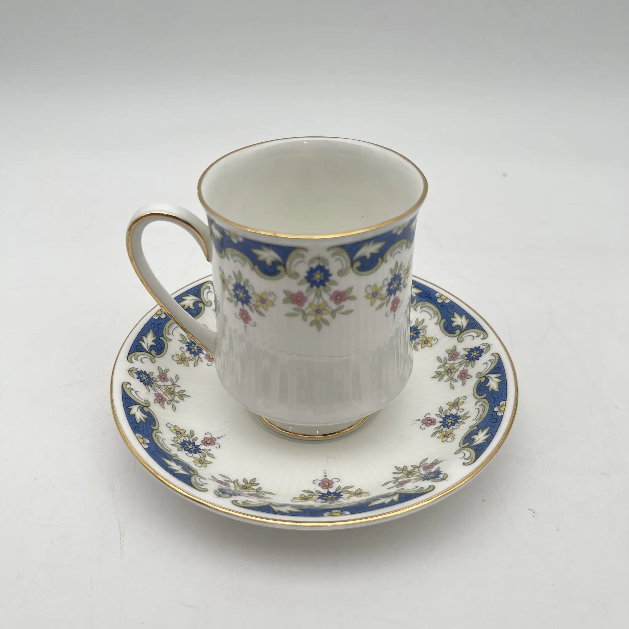 [Vintage] Cup & saucer 2P / Paragon / Coniston / Estimated mid-20C / Fine Bone China / England / Fluted, Cobalt, Small flower
