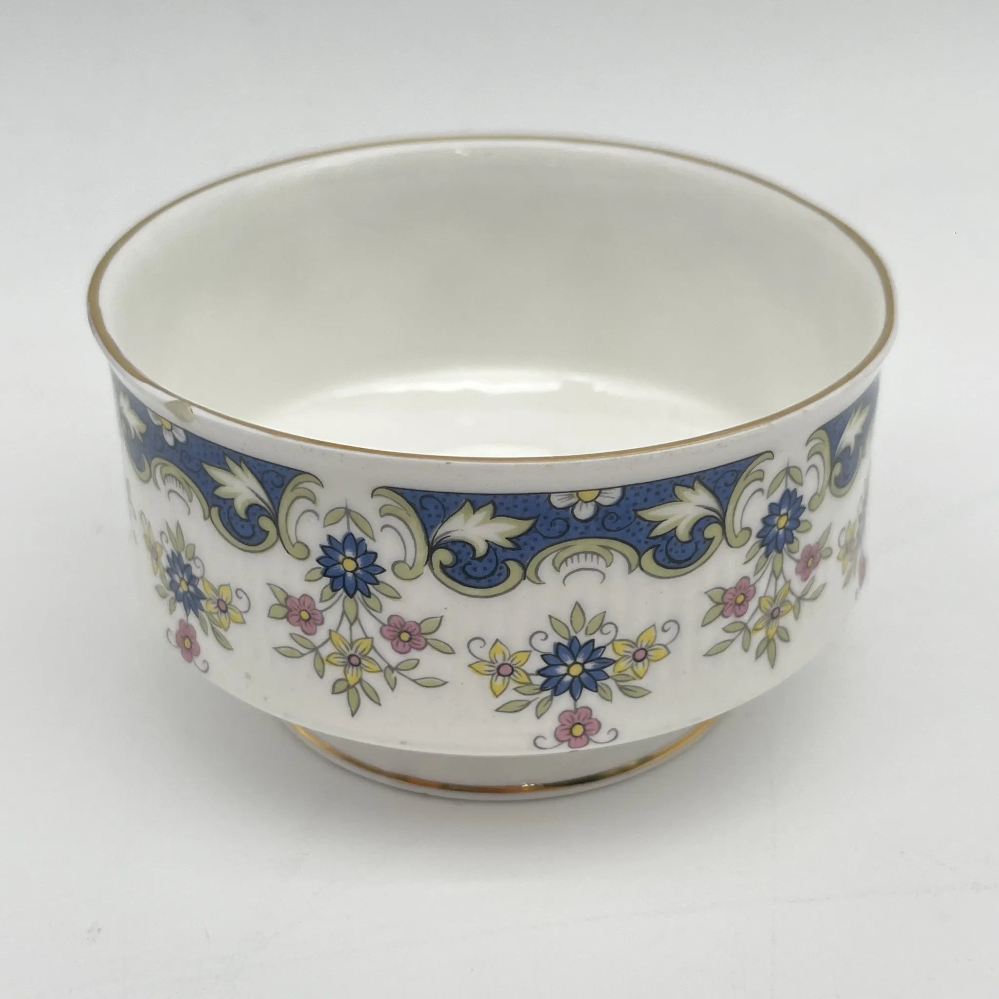 [Vintage] Sugar Bowl / Paragon / Coniston / Estimated mid-20C / Fine Bone China / England / Fluted, Cobalt, Small flower