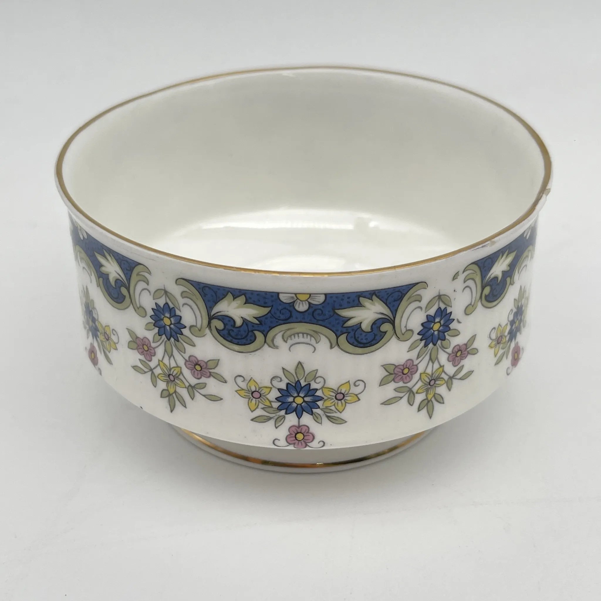 [Vintage] Sugar Bowl / Paragon / Coniston / Estimated mid-20C / Fine Bone China / England / Fluted, Cobalt, Small flower