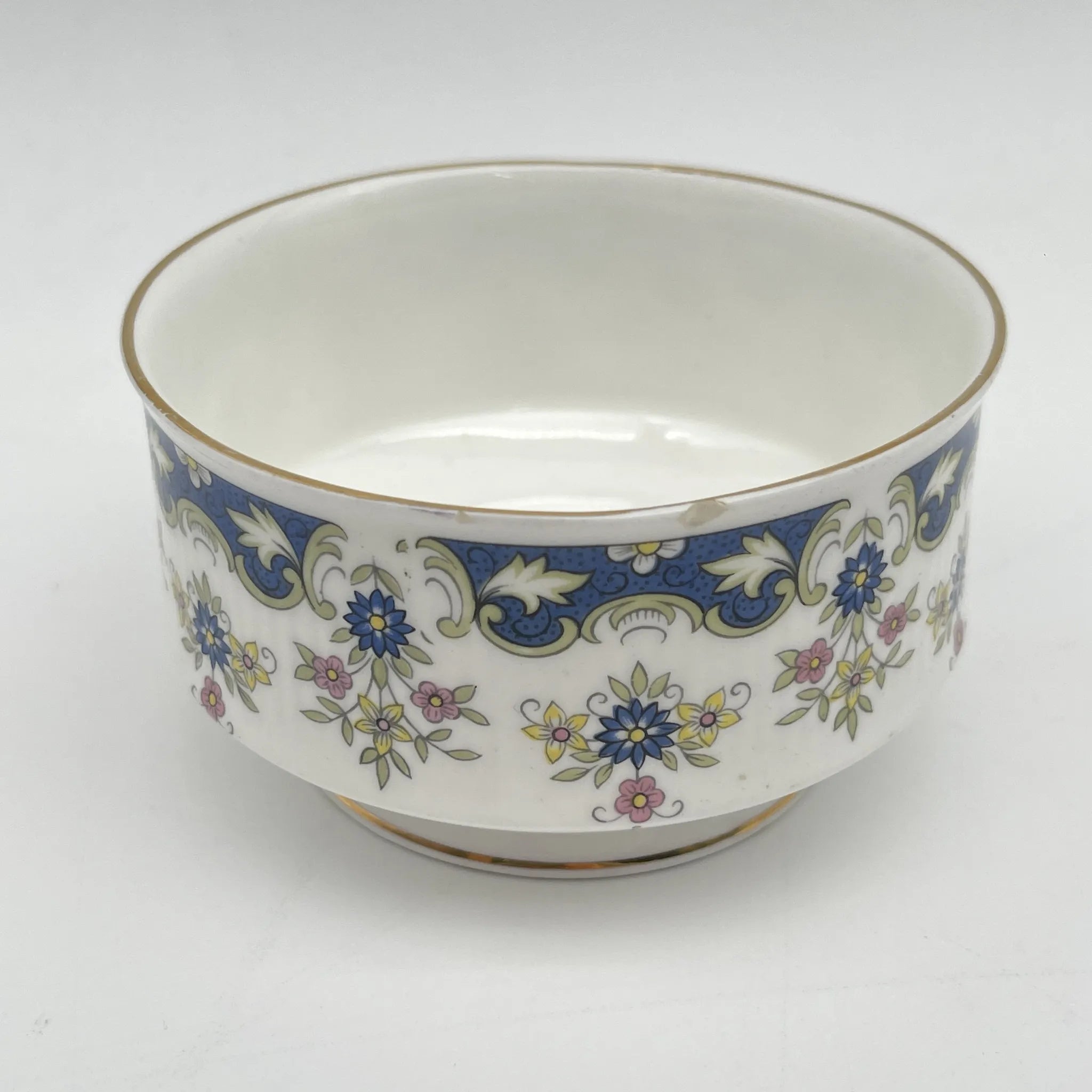 [Vintage] Sugar Bowl / Paragon / Coniston / Estimated mid-20C / Fine Bone China / England / Fluted, Cobalt, Small flower
