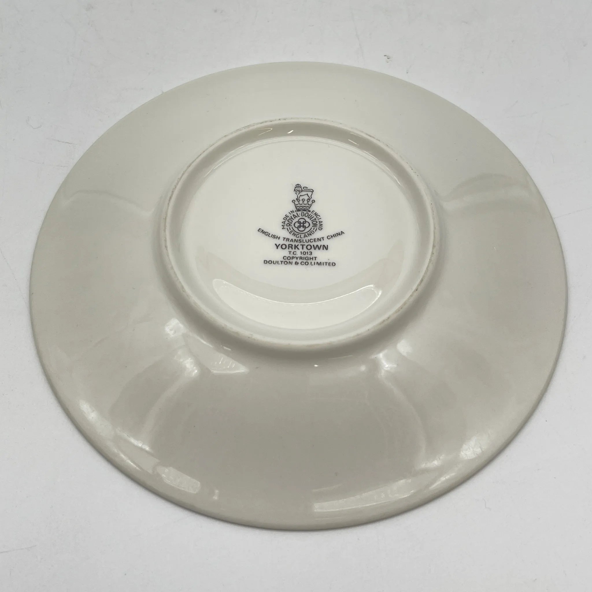 【复古】杯和碟子/ Royal Doulton / Yorktown /估计20c中期/瓷器/英国/葡萄