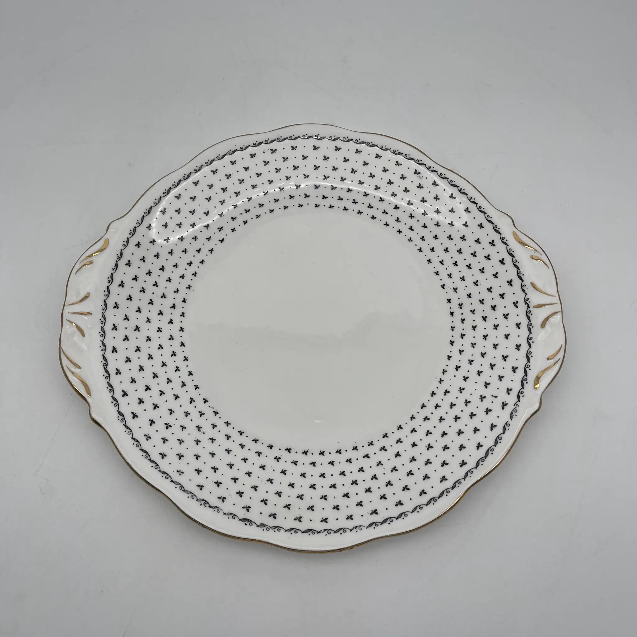 【复古】晚餐盘（主盘）/ Queen Anne / Georgian /推测20c中期/ Fine Bone China /英国/带耳
