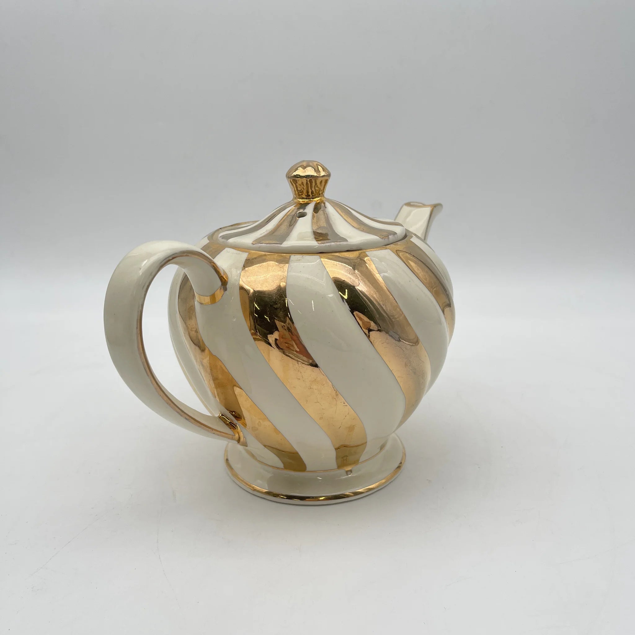【再利用】茶壶/ James Sadler & Sons /估计20c晚期/陶器/英国