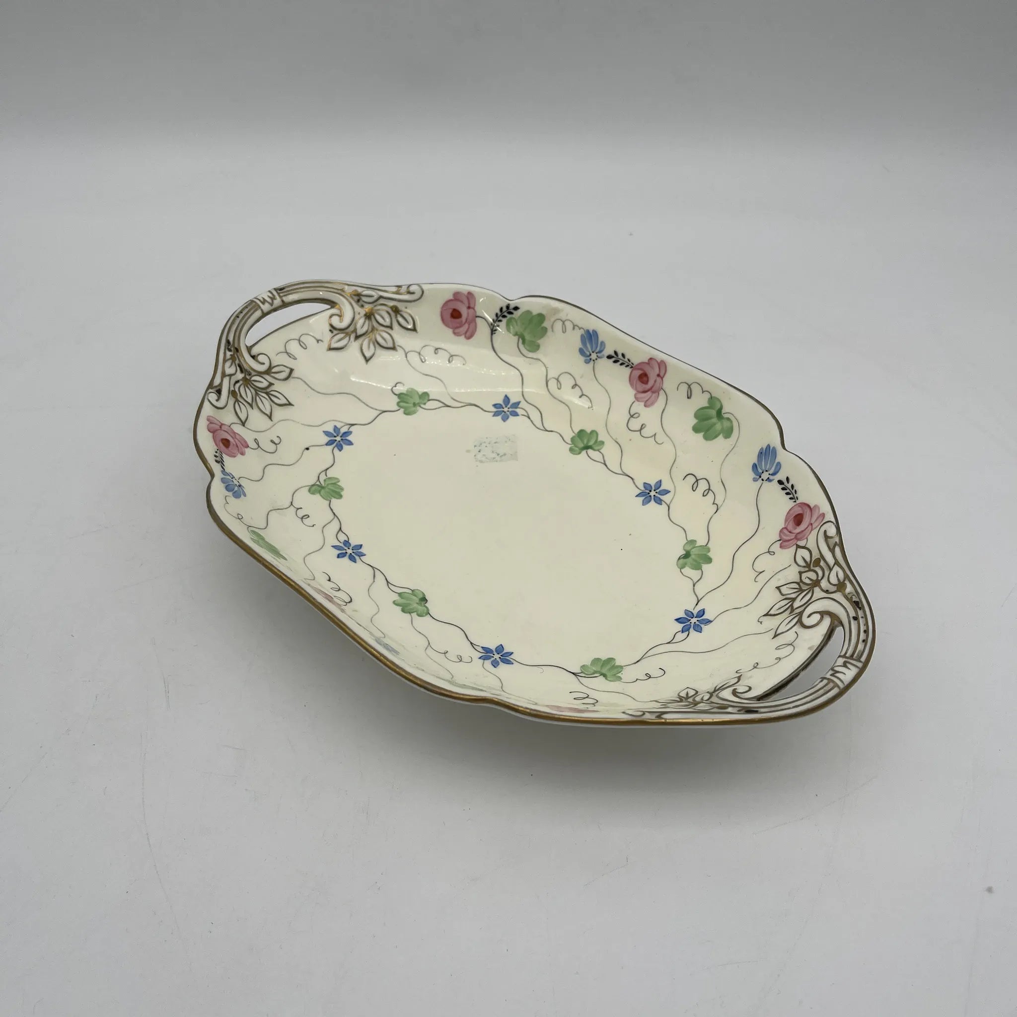 【复古】爵士菜（大盘）/ Wedgewood /估计20c中期/ Bone China /英国/手持，小花