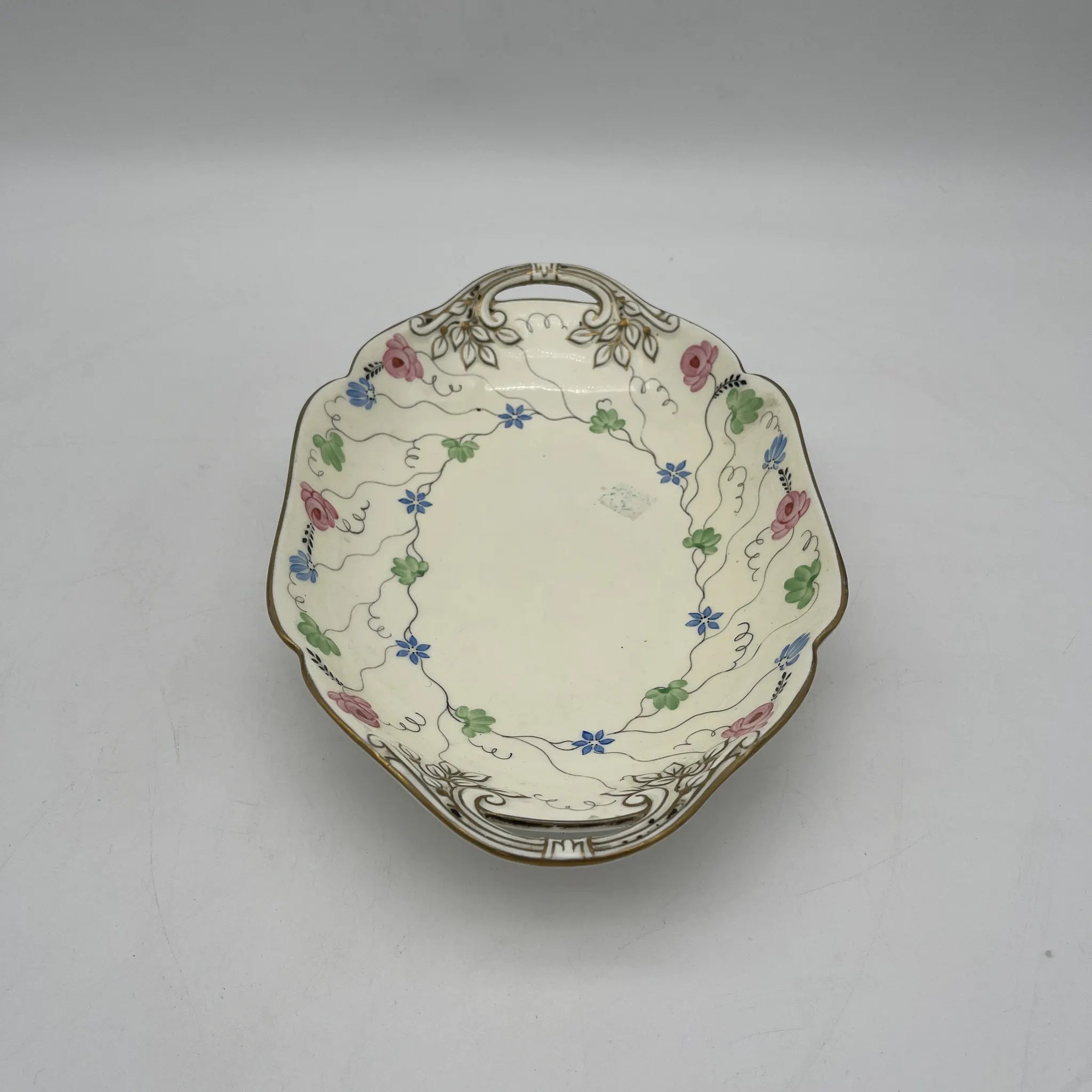 【复古】爵士菜（大盘）/ Wedgewood /估计20c中期/ Bone China /英国/手持，小花