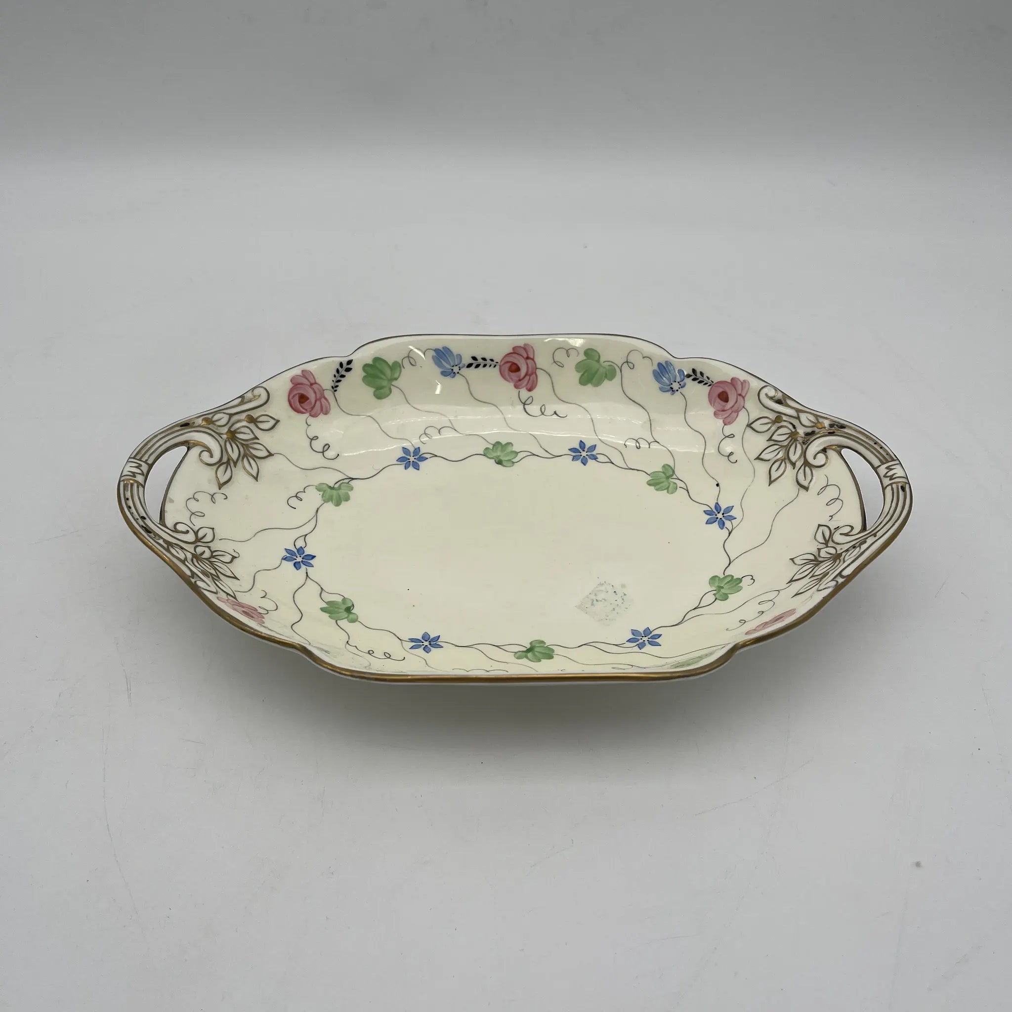 【复古】爵士菜（大盘）/ Wedgewood /估计20c中期/ Bone China /英国/手持，小花