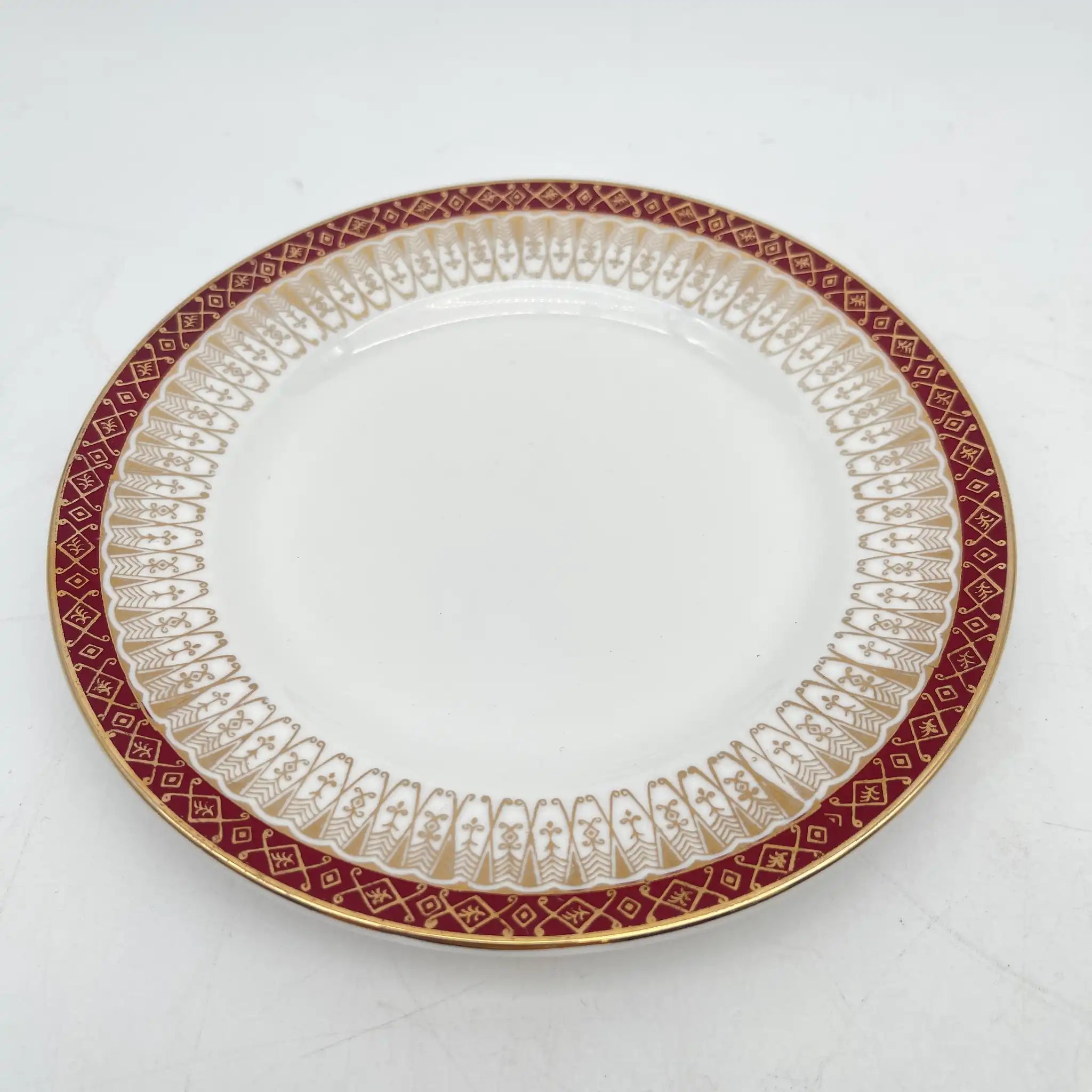 Royal Grafton / Trio (C&S+Dessert Plate) 2P / Majestic / Mid 20C / Fine Bone China / England / Gold, Arabesque, Wine Red, Western Tableware, Afternoon Tea / [Vintage]