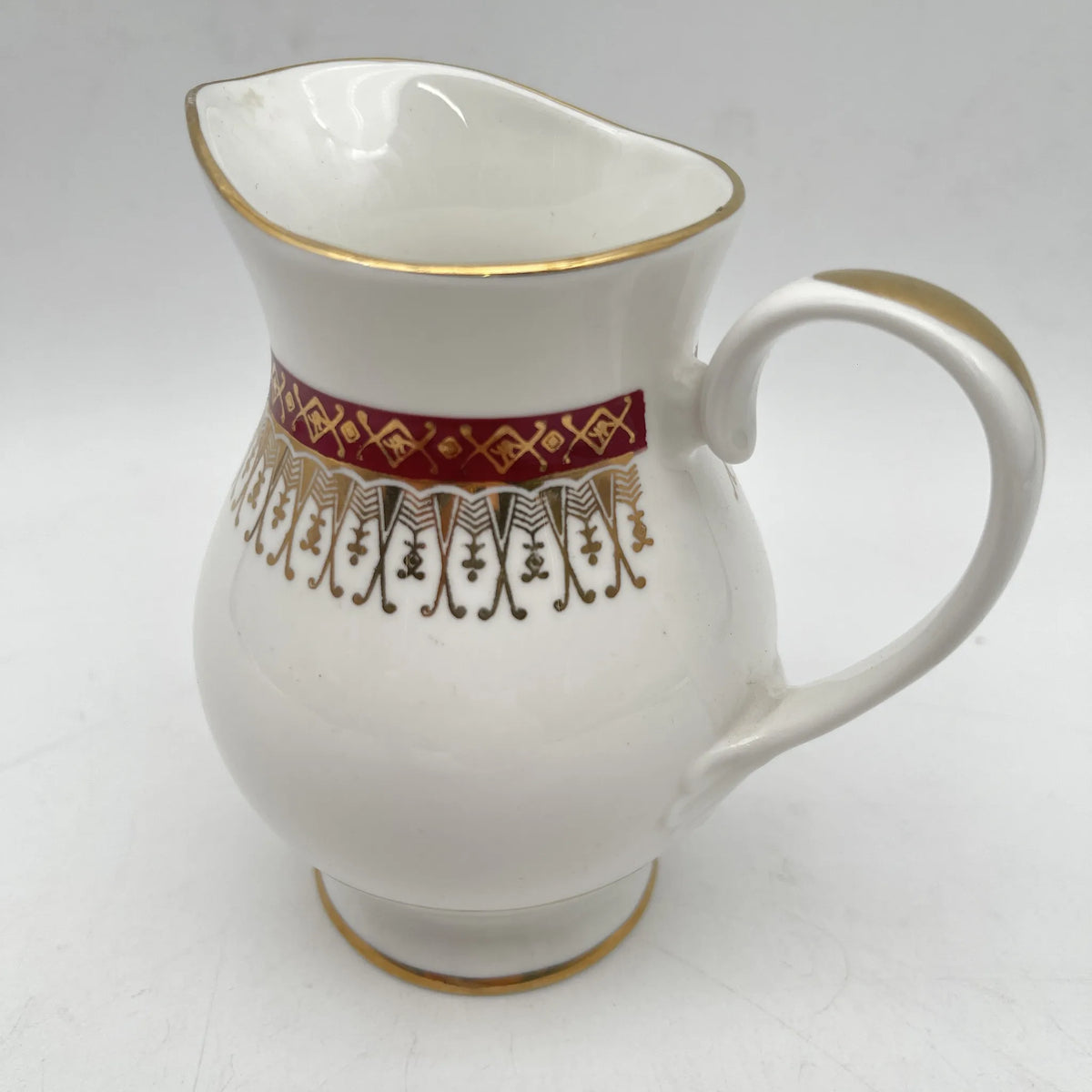 Royal Grafton /奶油/ Majestic / 20c中期/ Fine Bone China /英国/金彩，阿拉伯风格，酒红色，西式餐具，下午茶/ [复古]