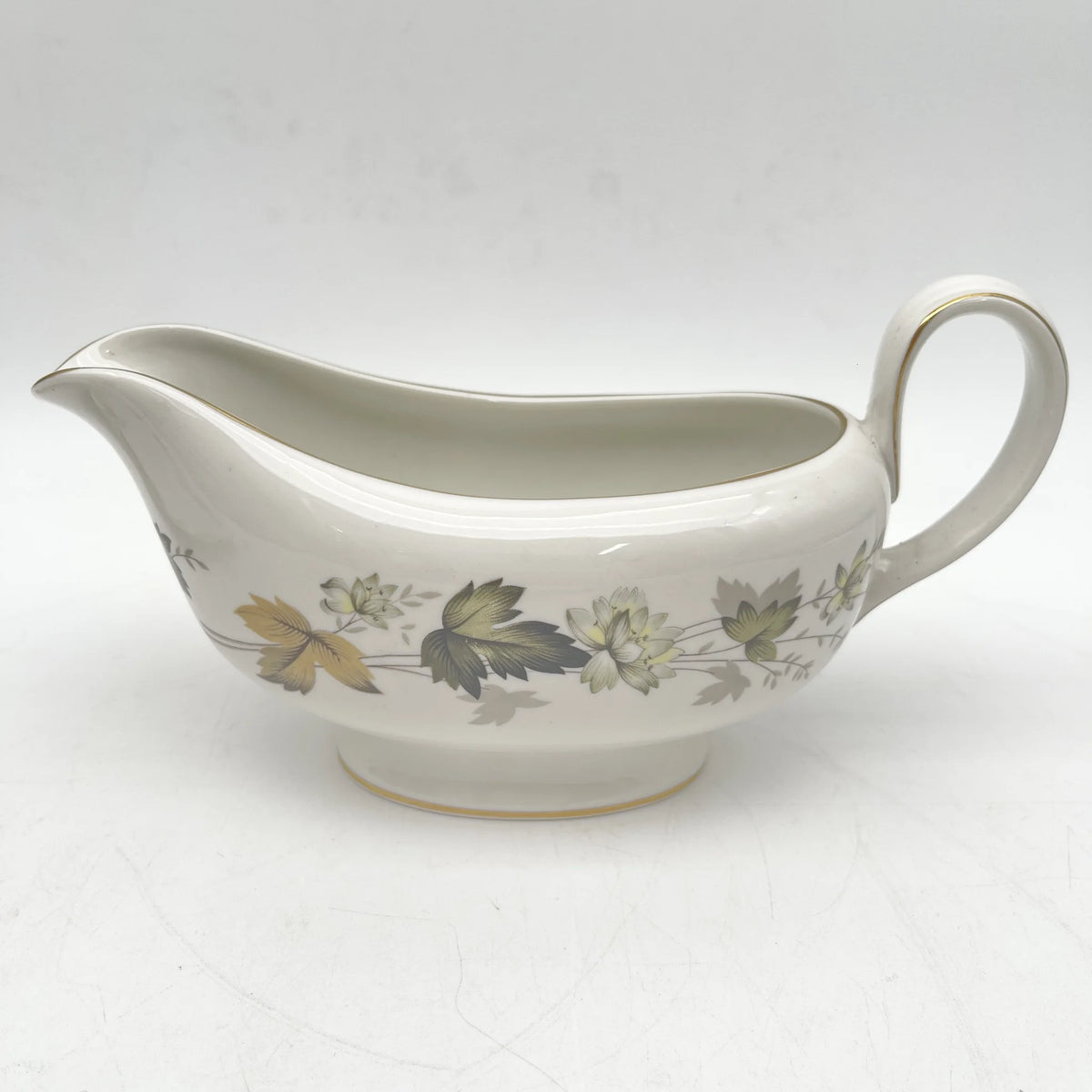 Royal Doulton /沙司船+茶托/ Larchmont / 20c中后期/瓷器/英国/金彩，西洋餐具，复古，叶纹，牡丹纹，白瓷/[复古]
