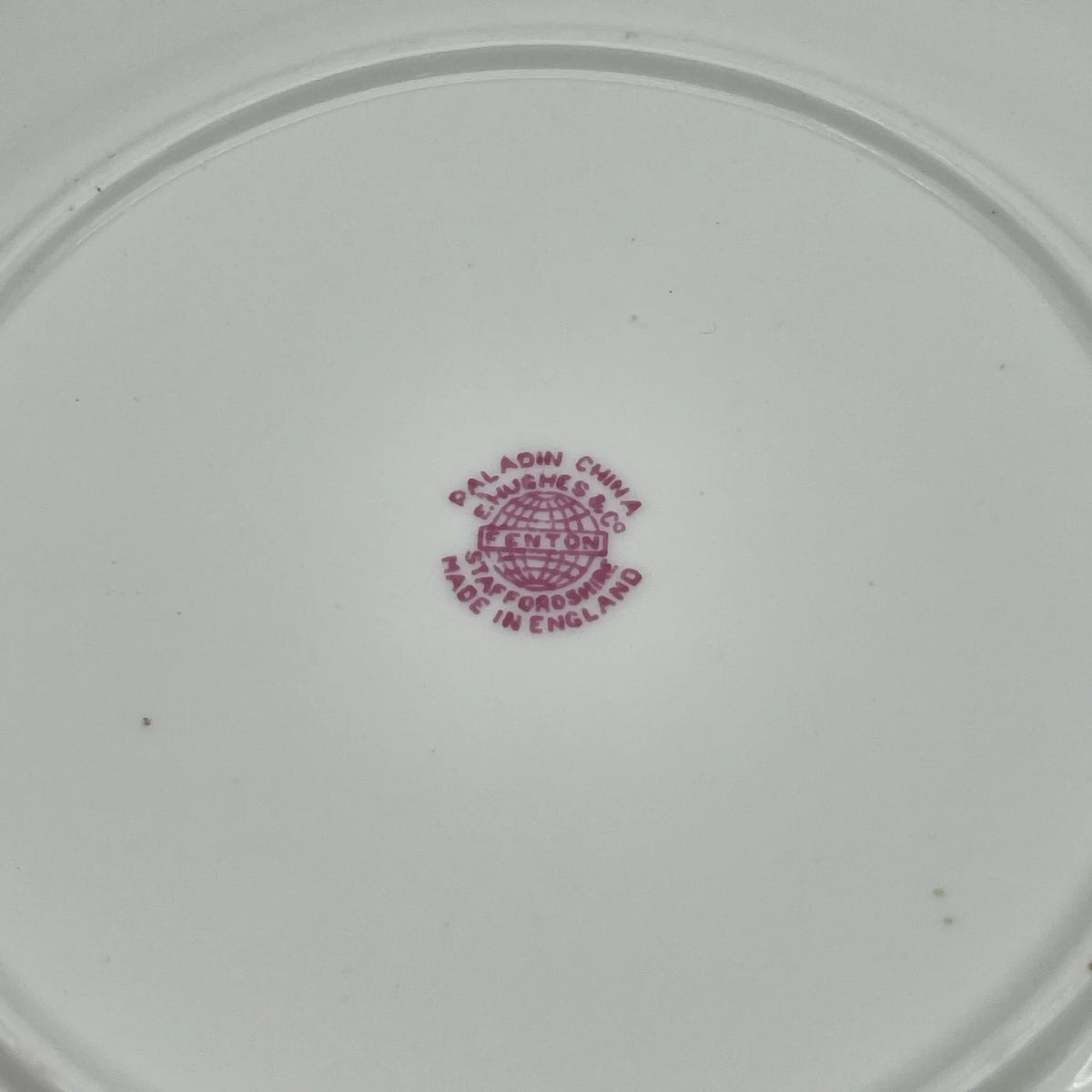 E. Hughes /三色菜+甜点盘/ Paladin China / 20c中期/瓷器/英国/金彩，金轮缘，白瓷，洛可可风格，玫瑰，叶子图案/[复古]