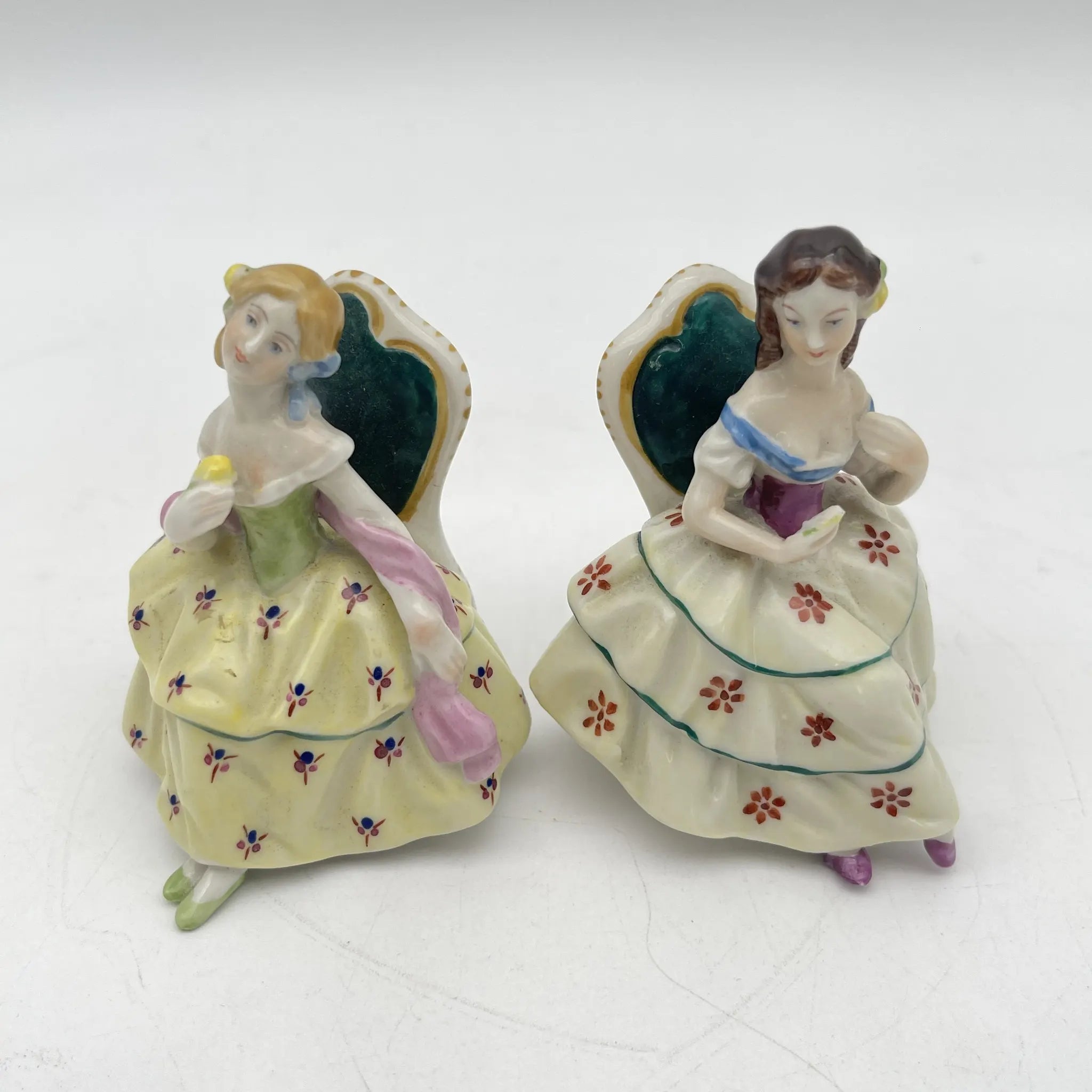 Volkstedt / フィギュリン(陶磁器人形)2P / 20C前中期 / 磁器 / ドイツ / ハンドペイント / [アンティーク]