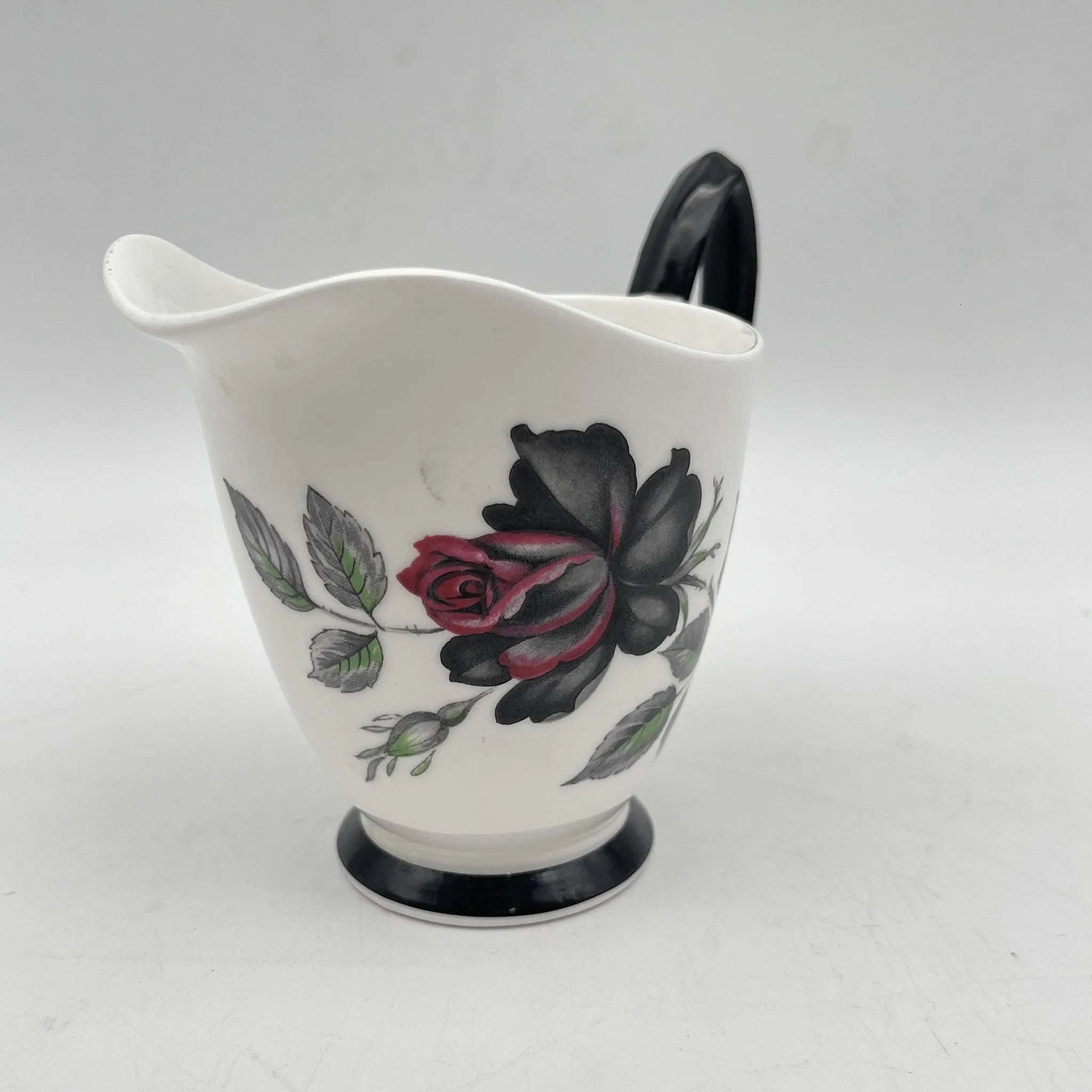 [Vintage] Creamer / Royal Albert / Masquerade / Estimated mid-20C / Bone China / England / Black Rose
