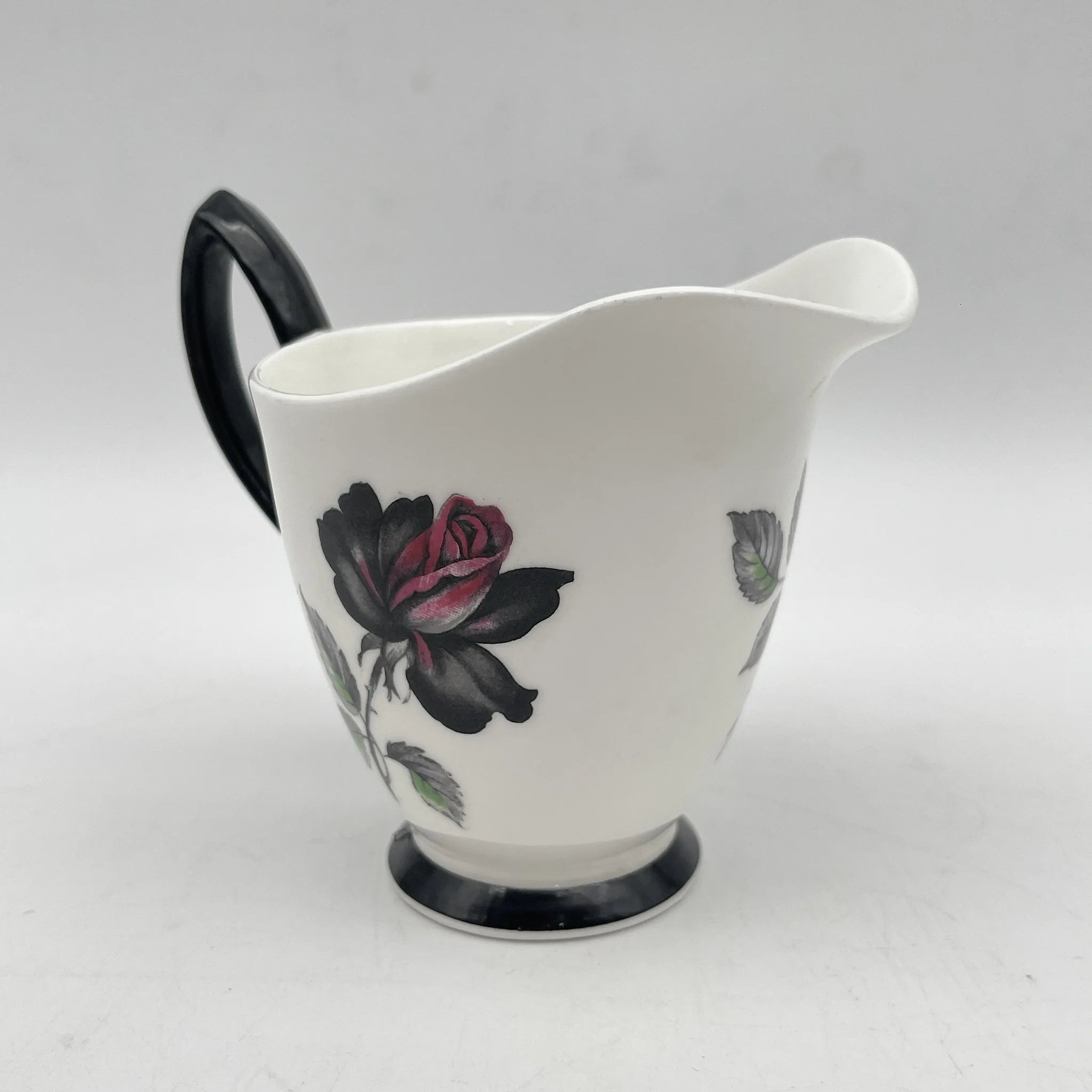 [Vintage] Creamer / Royal Albert / Masquerade / Estimated mid-20C / Bone China / England / Black Rose