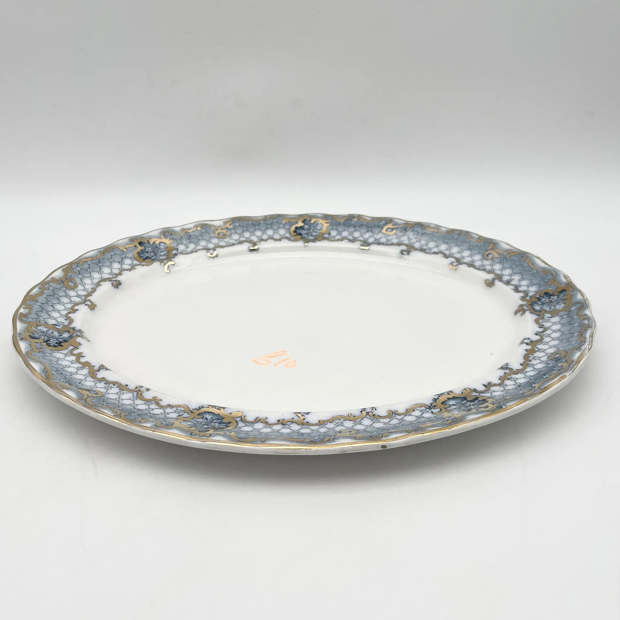 [Antique] Oval platter / Furnivals / Venice / Estimated around 1900 / Pottery / England / Rocaille, scroll, lattice work