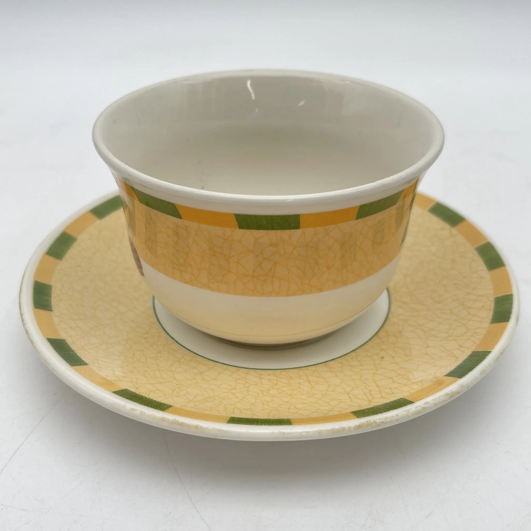 [Vintage] Cup & Saucer + Cup