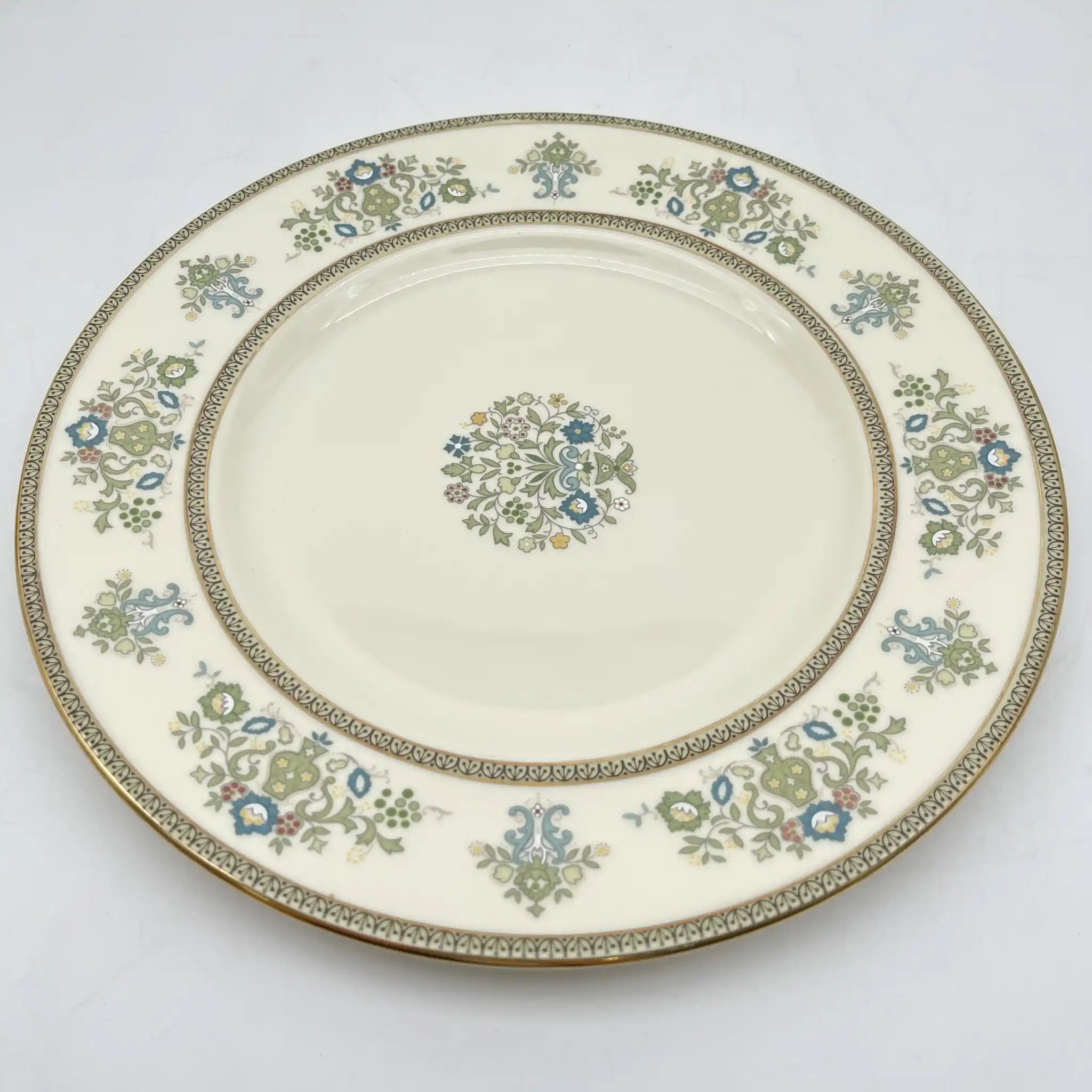 [Vintage] Dinner plate (main plate) x 2 + dessert plate (middle plate) set