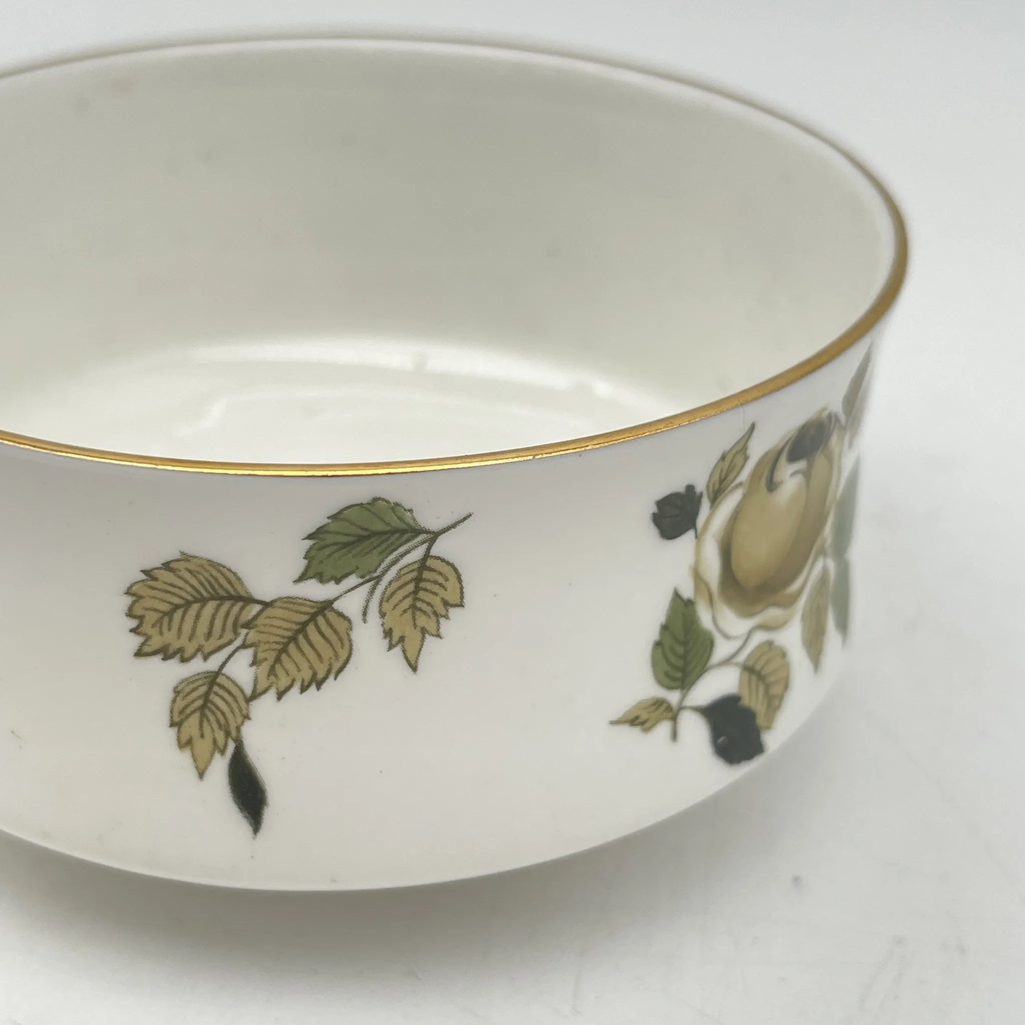 Crown Staffordshire / シュガーボウル / 20C中期 / Fine Bone China / イギリス / 薔薇 / [アンティーク]