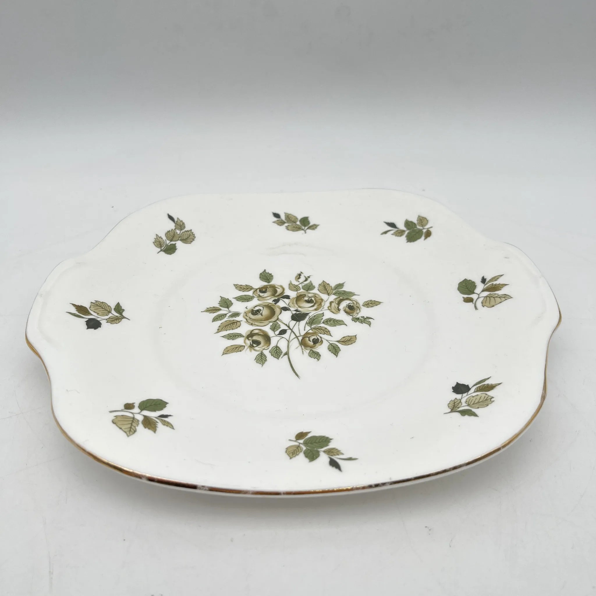 Crown Staffordshire / ディナープレート(メイン皿) / 20C中期 / Fine Bone China / イギリス / 薔薇 / [アンティーク]