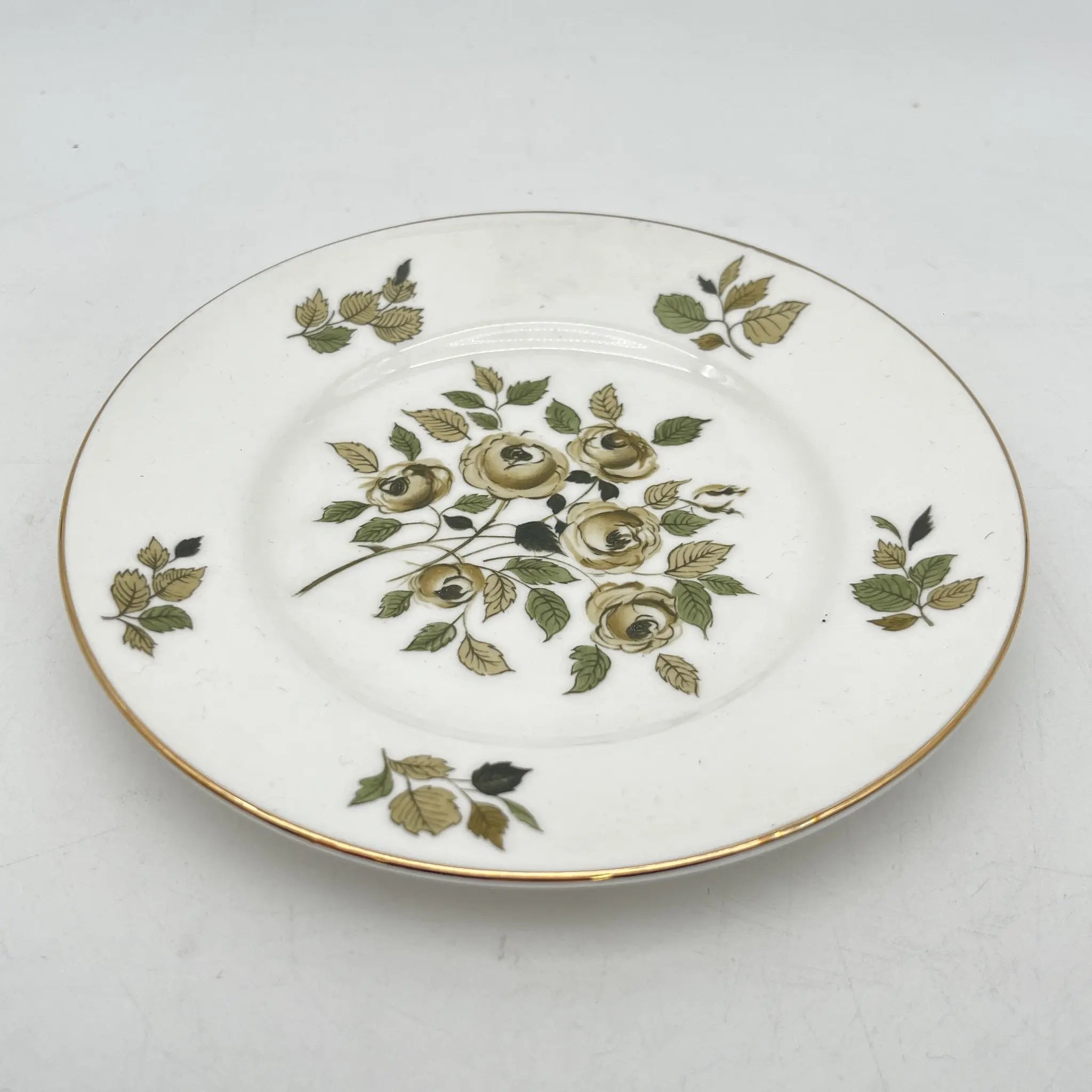 Crown Staffordshire / ブレッドプレート(小皿) / 20C中期 / Fine Bone China / イギリス / 薔薇 / [アンティーク]
