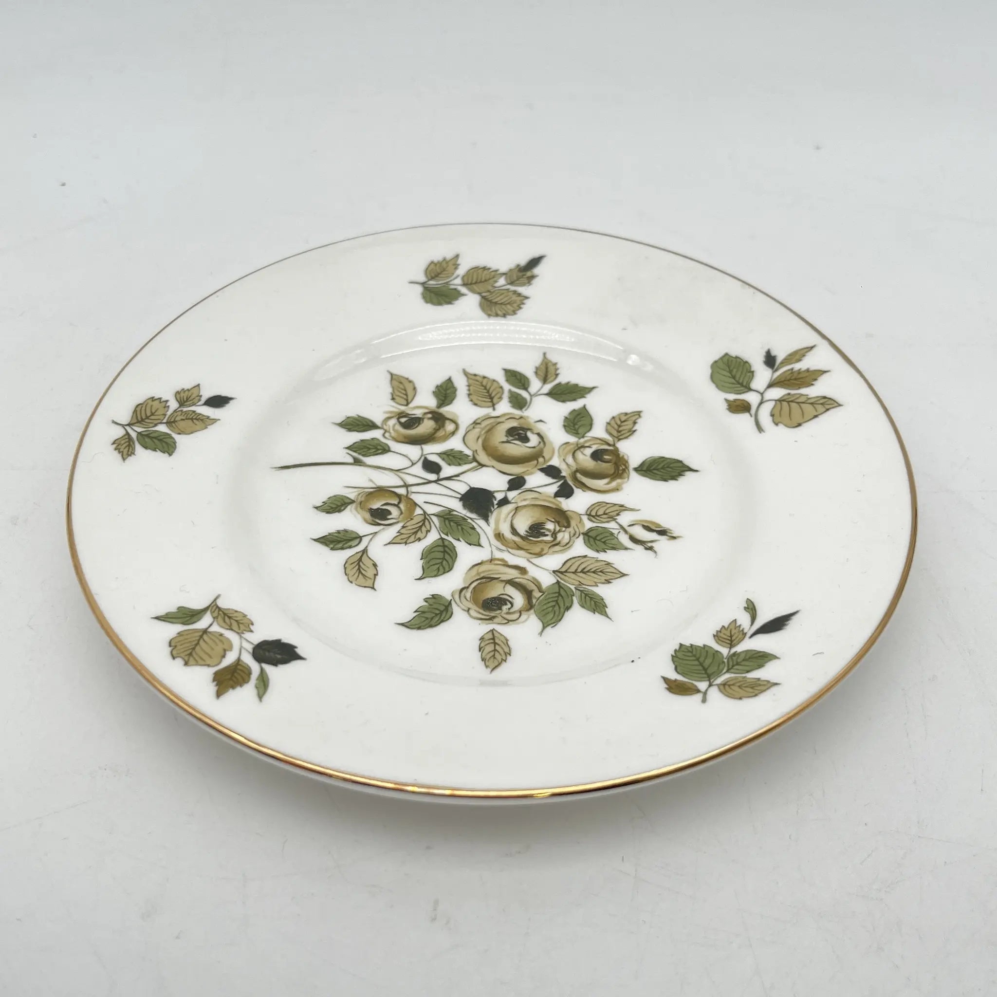 Crown Staffordshire / ブレッドプレート(小皿) / 20C中期 / Fine Bone China / イギリス / 薔薇 / [アンティーク]