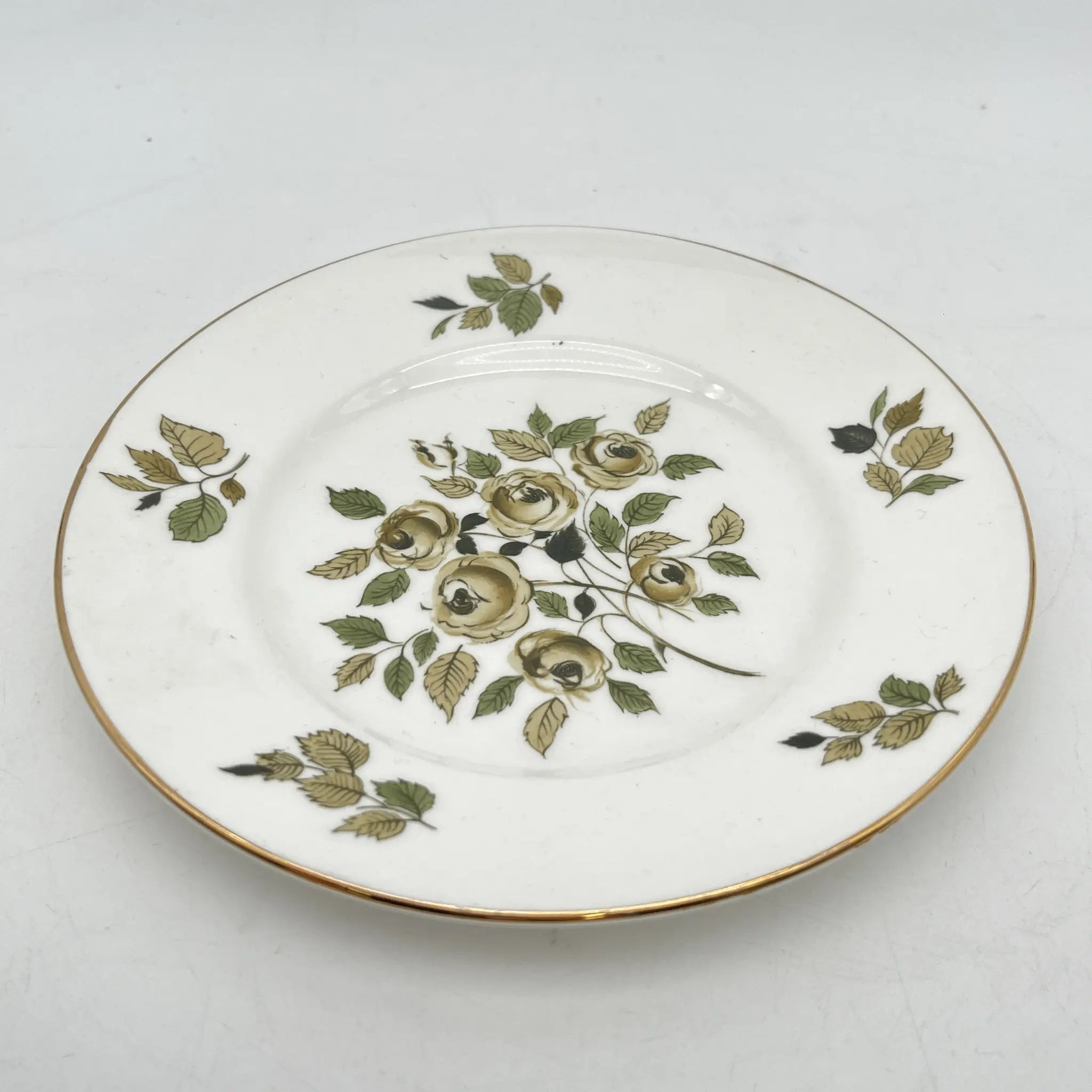 Crown Staffordshire / ブレッドプレート(小皿) / 20C中期 / Fine Bone China / イギリス / 薔薇 / [アンティーク]