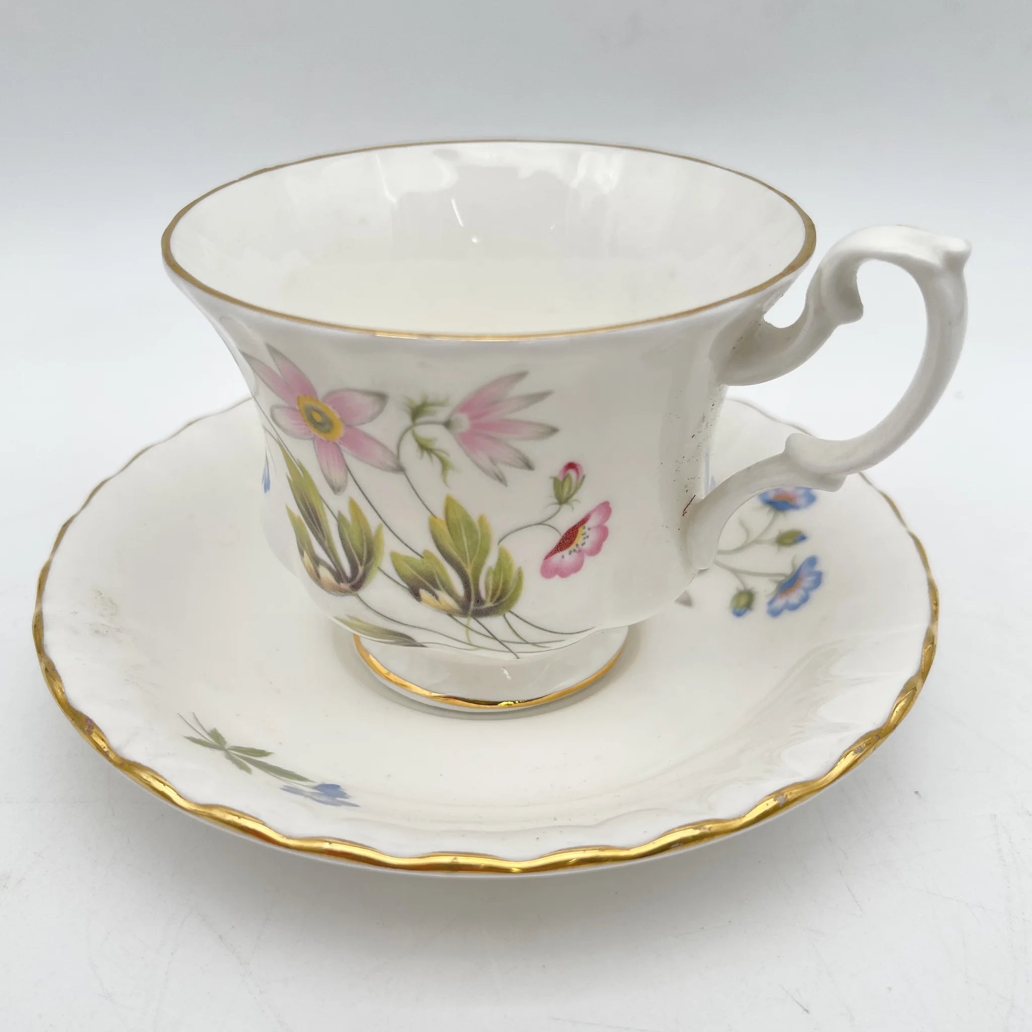 [Vintage] Tea cup & saucer
