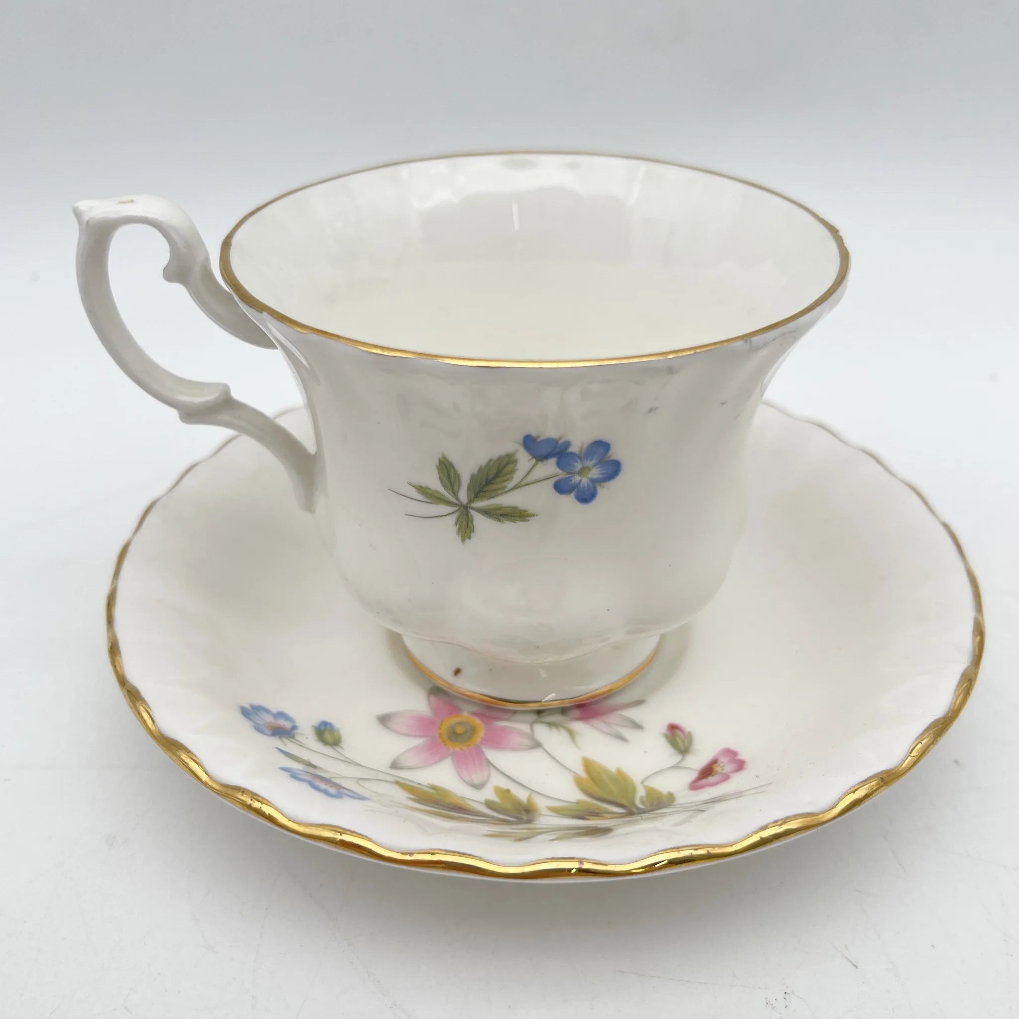 [Vintage] Tea cup & saucer