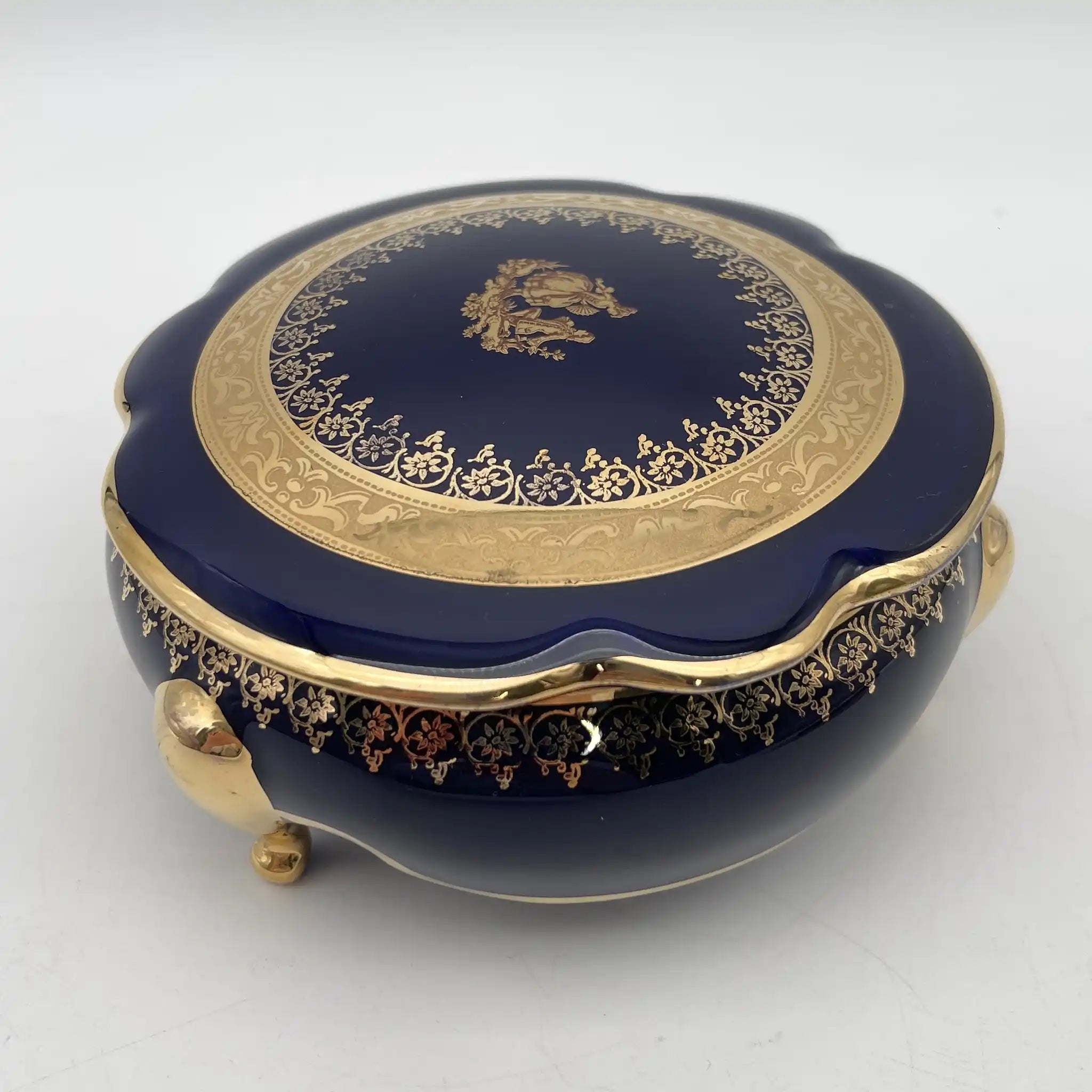 トリンケットボックス(小物入れ) / リモージュ磁器 / 20C後期 / 磁器 / フランス / フェート・ギャラント, 金彩 / [ビンテージ]
