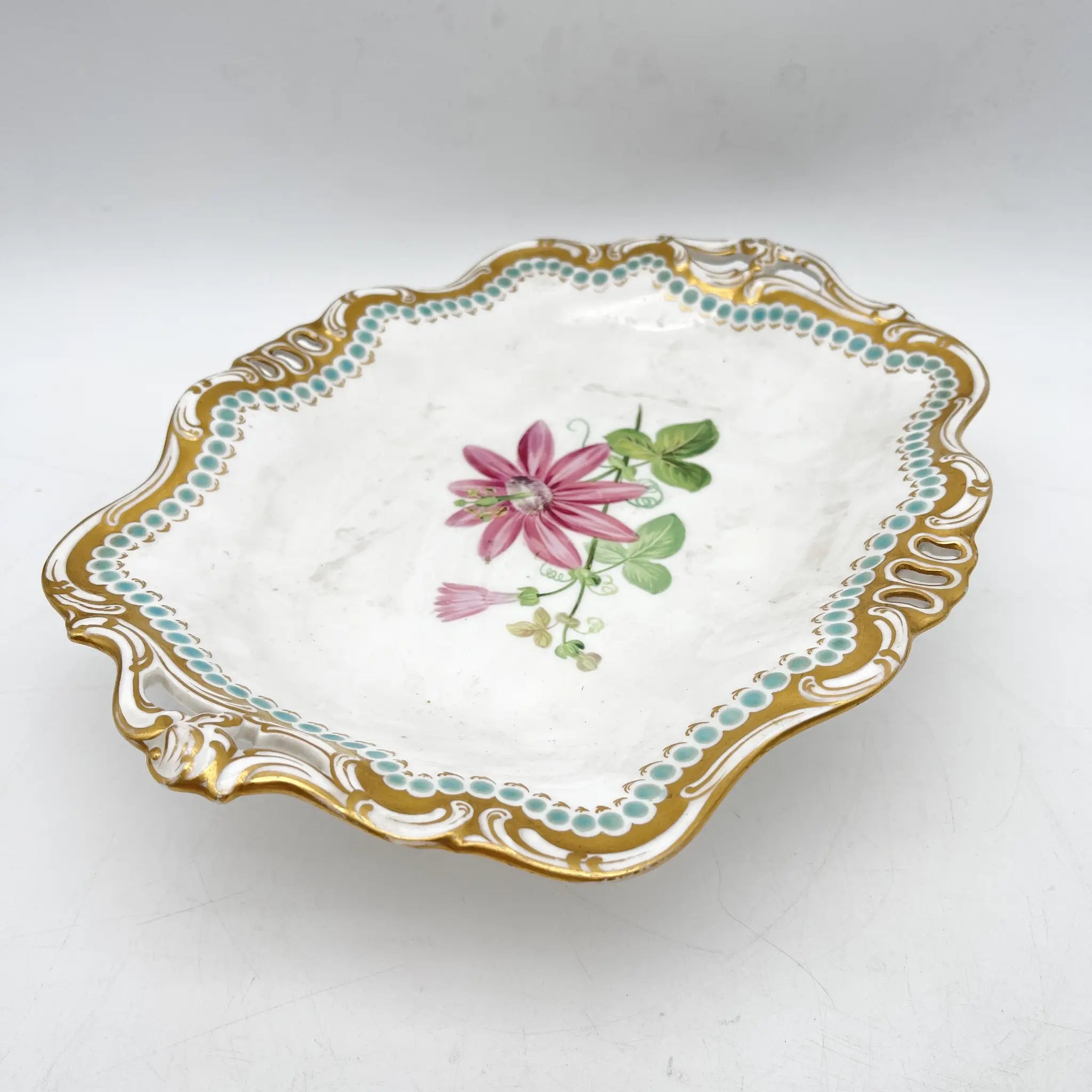 Davenport(ダベンポート) / コンポート皿 / 19C中後期 / 磁器 / イギリス / ボタニカルアート, スカラップエッジ, 金彩 / [アンティーク]