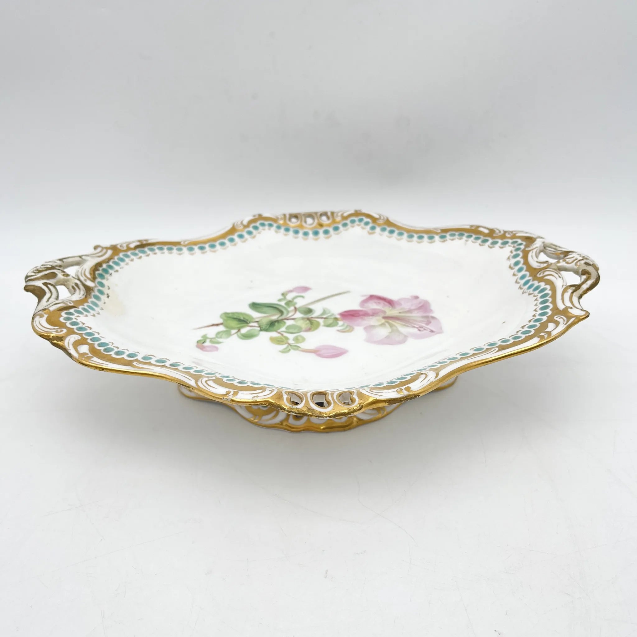 Davenport(ダベンポート) / コンポート皿 / 19C中後期 / 磁器 / イギリス / ボタニカルアート, スカラップエッジ, 金彩 / [アンティーク]
