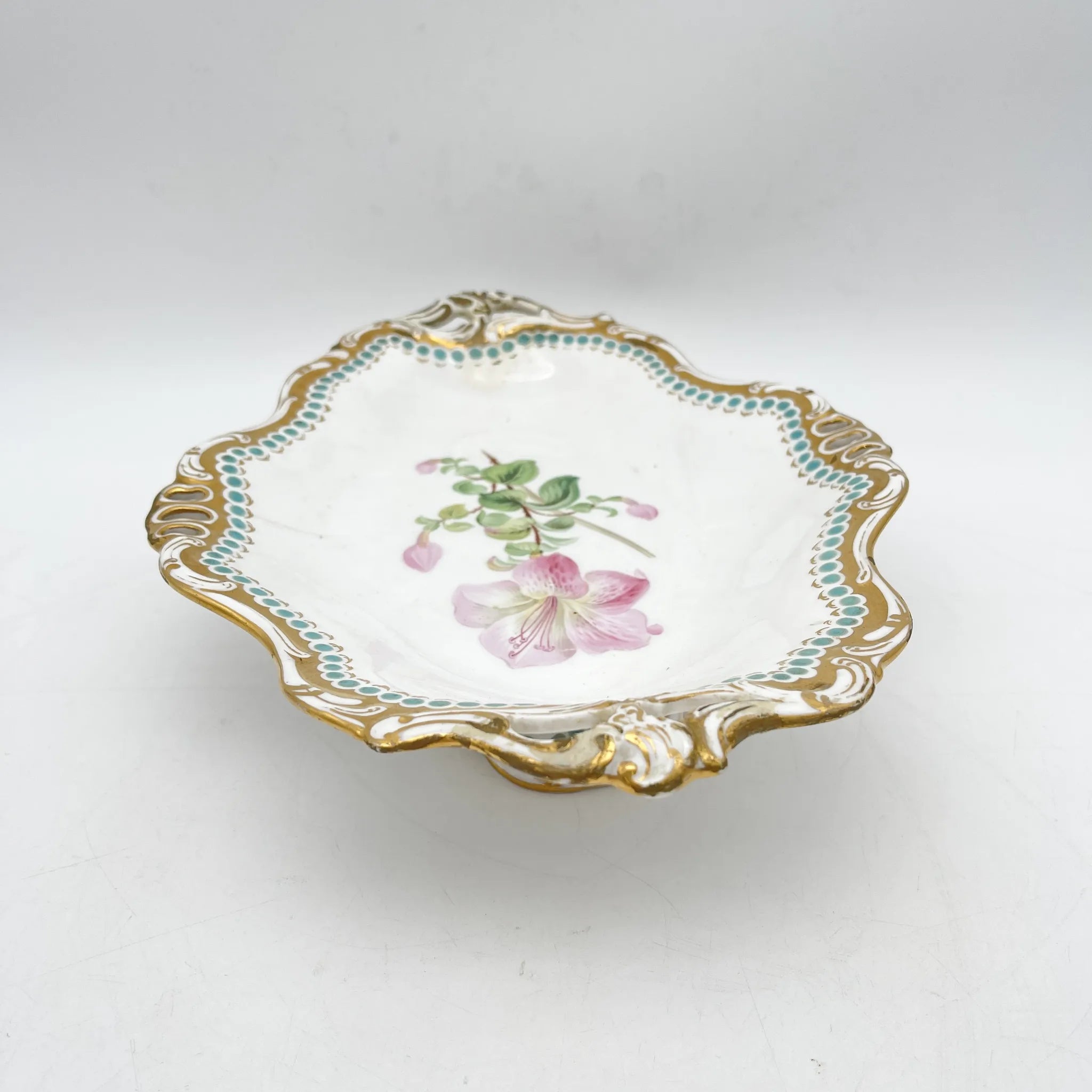 Davenport(ダベンポート) / コンポート皿 / 19C中後期 / 磁器 / イギリス / ボタニカルアート, スカラップエッジ, 金彩 / [アンティーク]