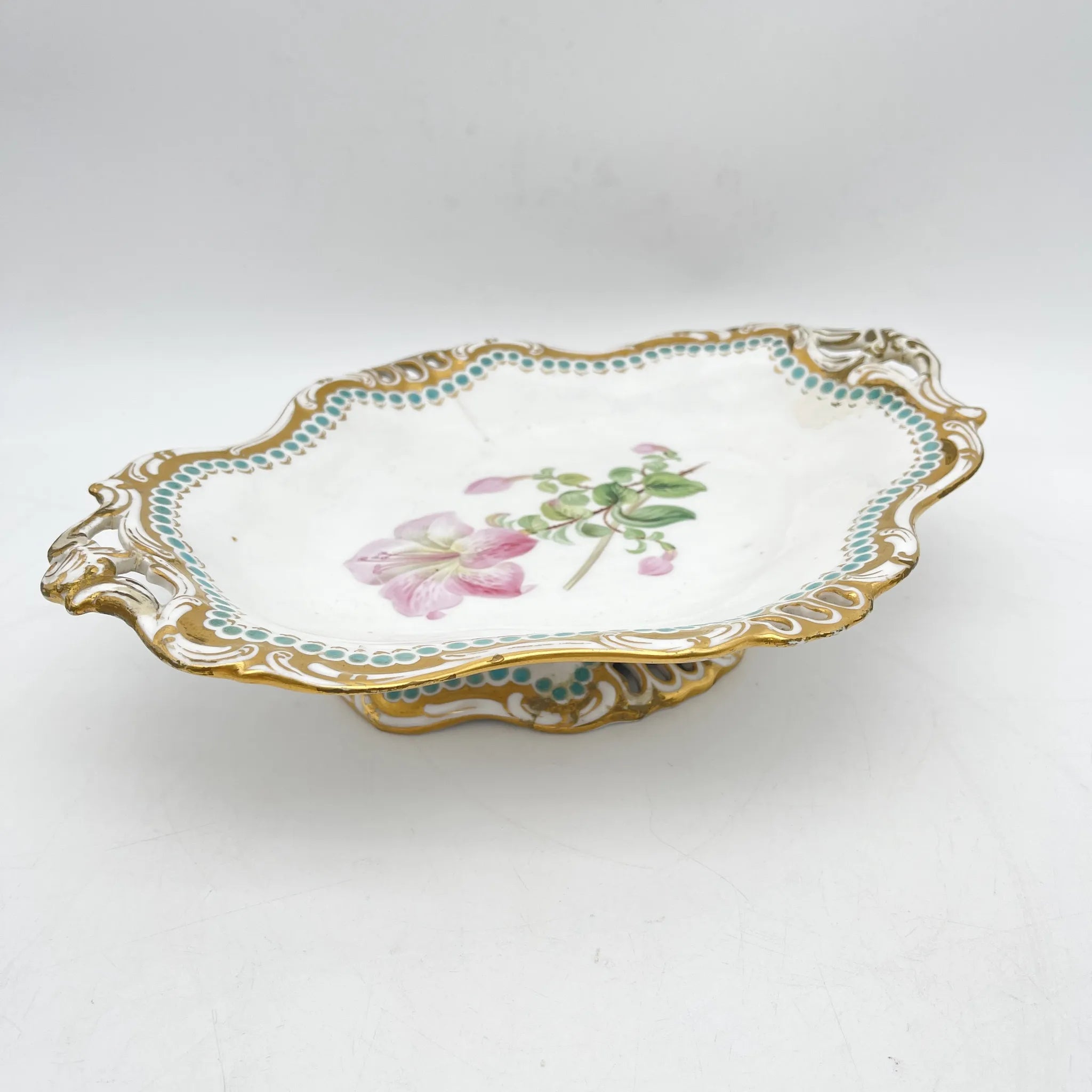 Davenport(ダベンポート) / コンポート皿 / 19C中後期 / 磁器 / イギリス / ボタニカルアート, スカラップエッジ, 金彩 / [アンティーク]