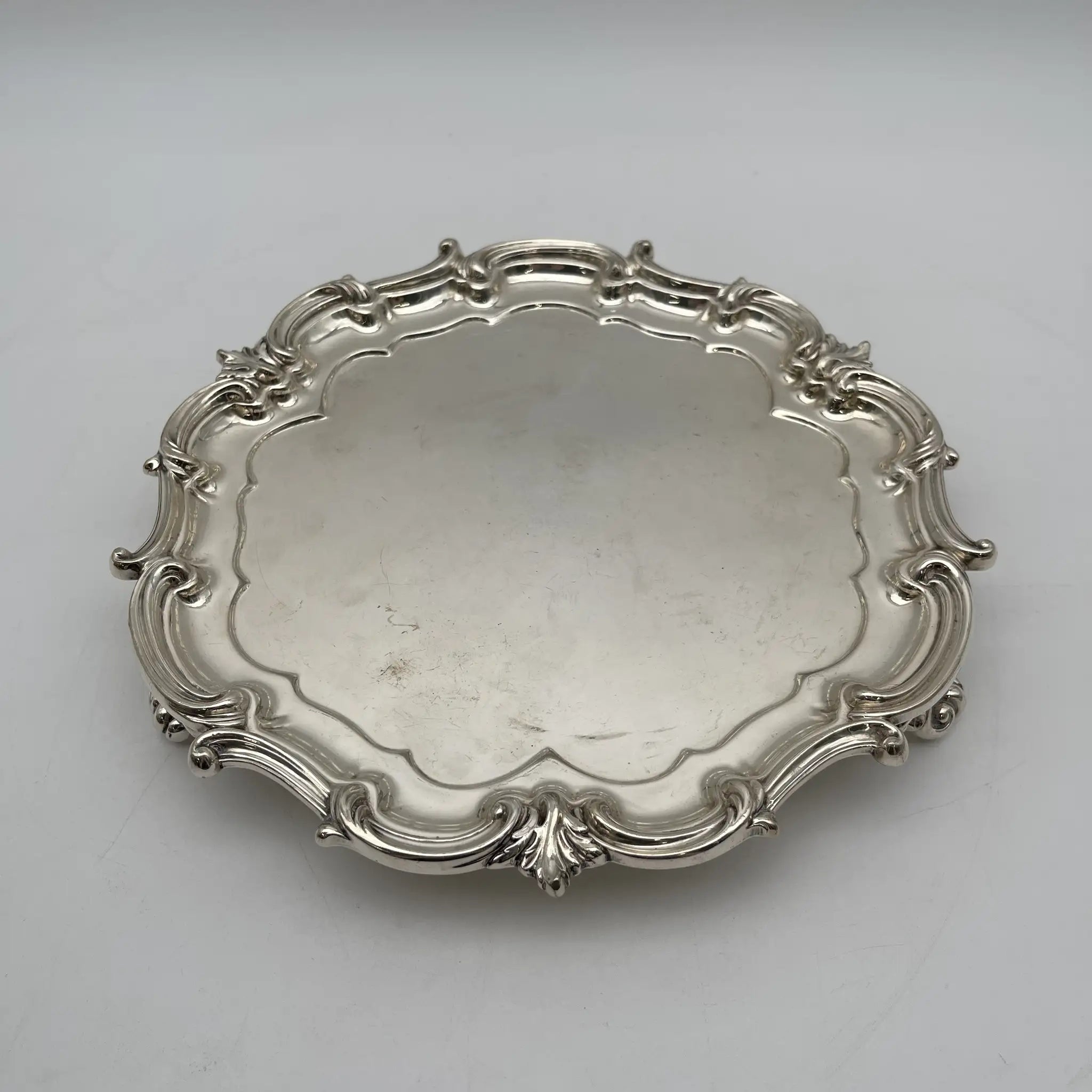 [Antique] Salva