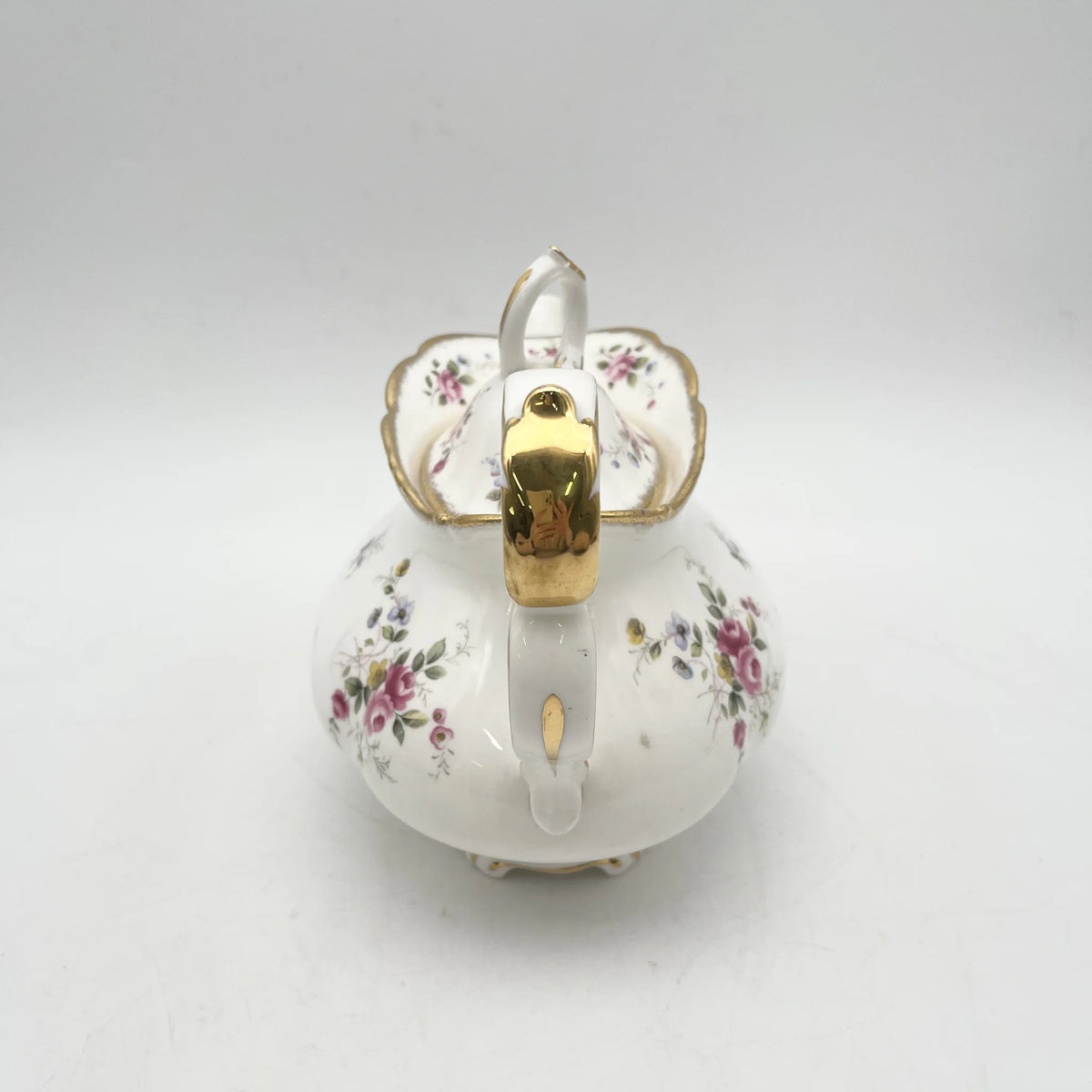 Royal Albert /茶壶/ Tenderness / 1970s- / Bone China /英国/ 骨中国，花卉图案，花卉图案，英国葡萄酒，陶瓷，洛可可风格，古典西餐餐具，金彩装饰，金轮辋/[葡萄酒]