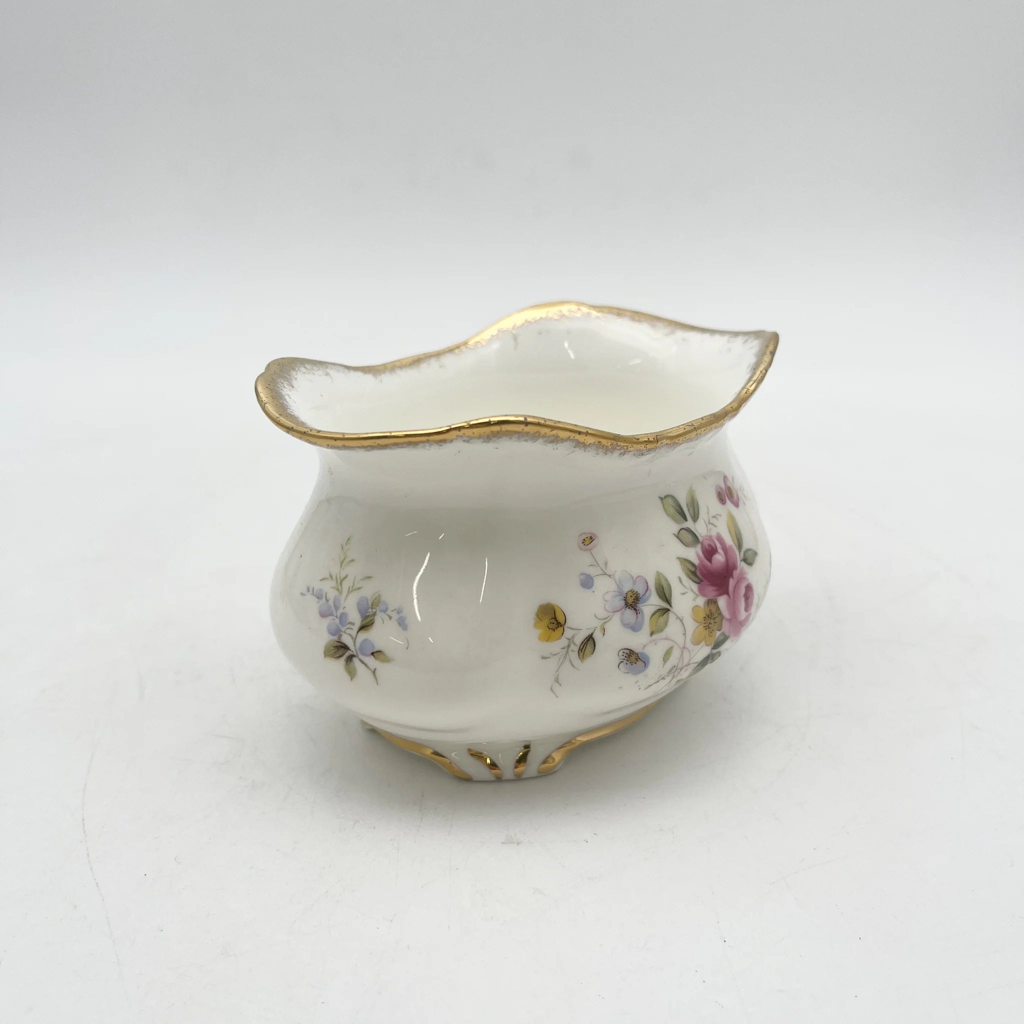 Royal Albert /糖碗/ Tenderness / 1970s- / Bone China /英国/ 骨中国，花卉图案，花卉图案，英国葡萄酒，陶瓷，洛可可风格，古典西餐餐具，金彩装饰，金轮辋/[葡萄酒]