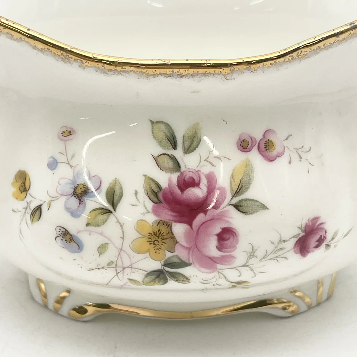 Royal Albert /糖碗/ Tenderness / 1970s- / Bone China /英国/ 骨中国，花卉图案，花卉图案，英国葡萄酒，陶瓷，洛可可风格，古典西餐餐具，金彩装饰，金轮辋/[葡萄酒]