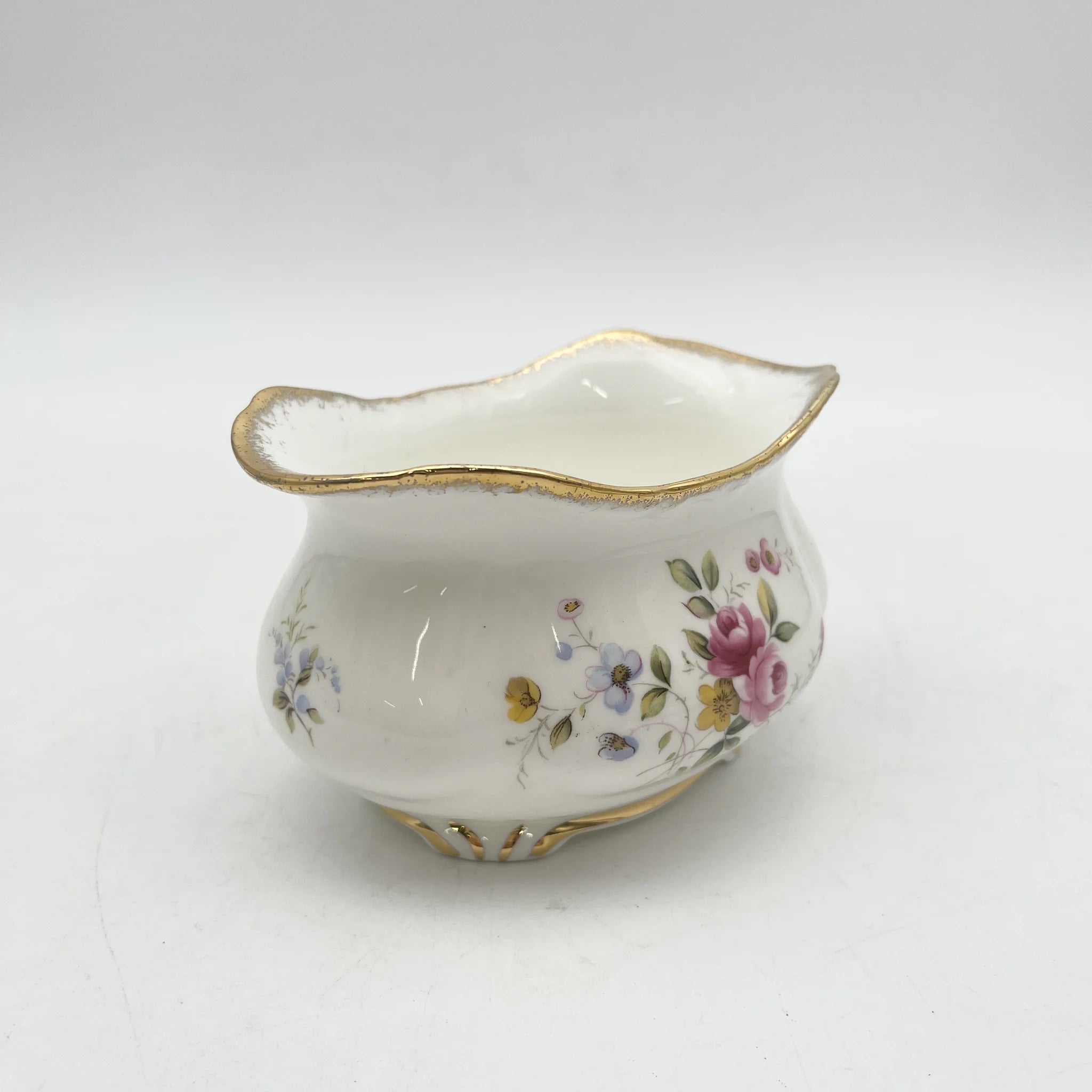 Royal Albert /糖碗/ Tenderness / 1970s- / Bone China /英国/ 骨中国，花卉图案，花卉图案，英国葡萄酒，陶瓷，洛可可风格，古典西餐餐具，金彩装饰，金轮辋/[葡萄酒]