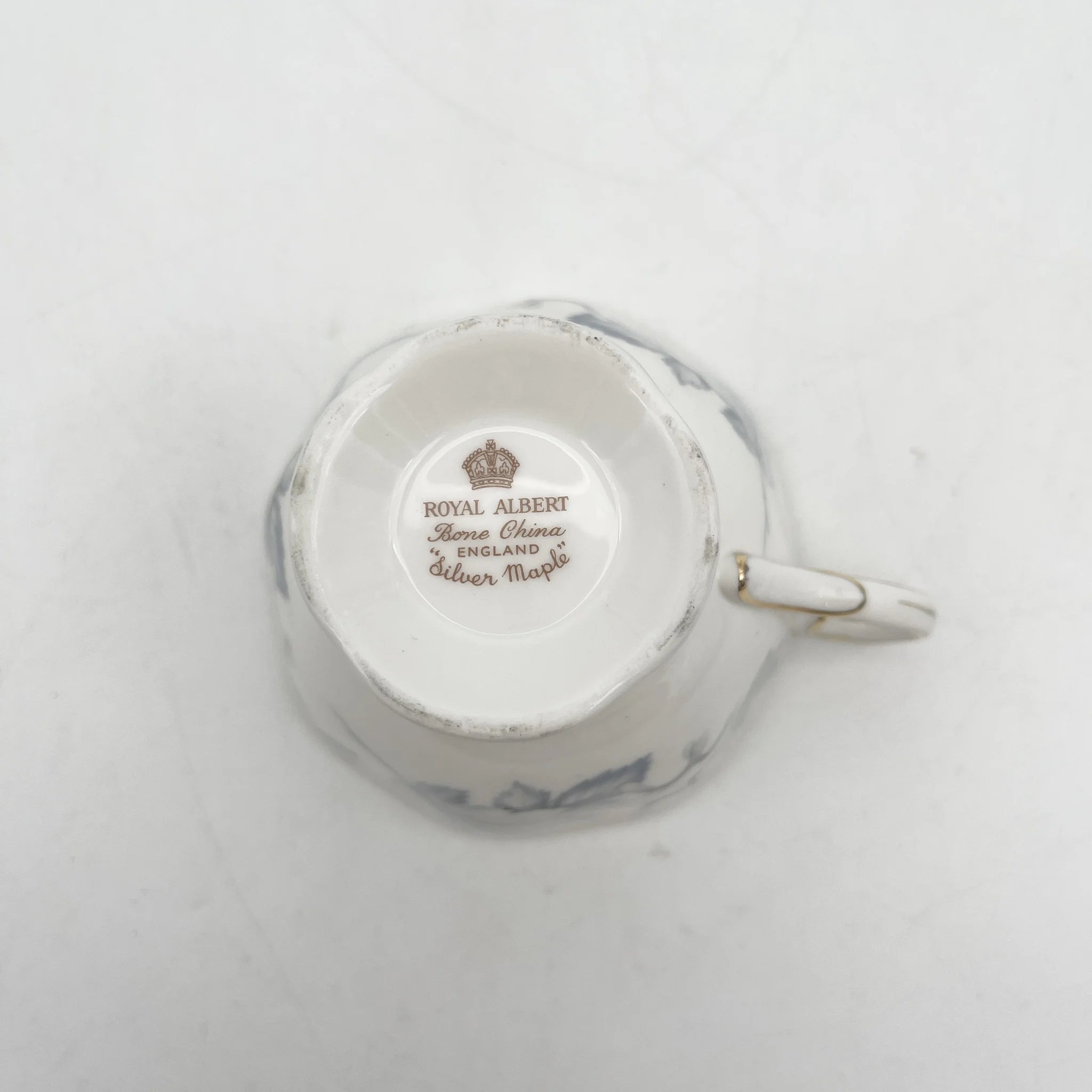 Royal Albert /杯&碟2p / Silver Maple / 1950s- / Bone China /英国/ 骨中国，叶柄，植物学，金轮辋，金彩装饰，英国葡萄酒，陶瓷，单色调，经典，西式餐具/[葡萄酒]