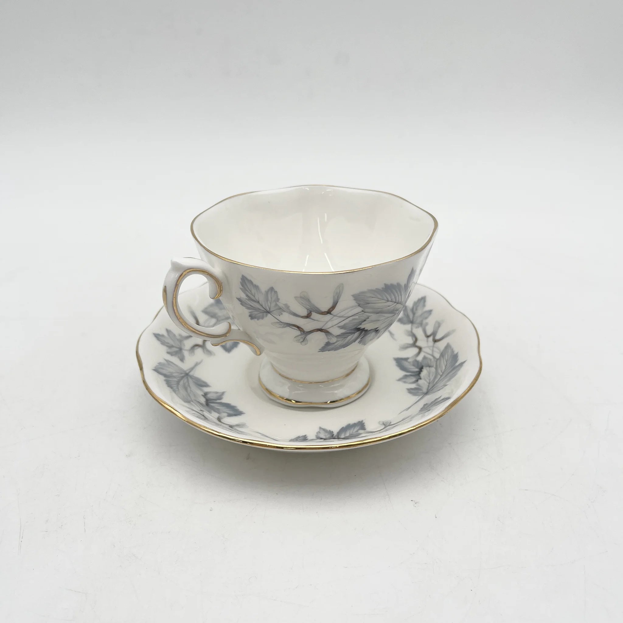 Royal Albert /杯&碟2p / Silver Maple / 1950s- / Bone China /英国/ 骨中国，叶柄，植物学，金轮辋，金彩装饰，英国葡萄酒，陶瓷，单色调，经典，西式餐具/[葡萄酒]