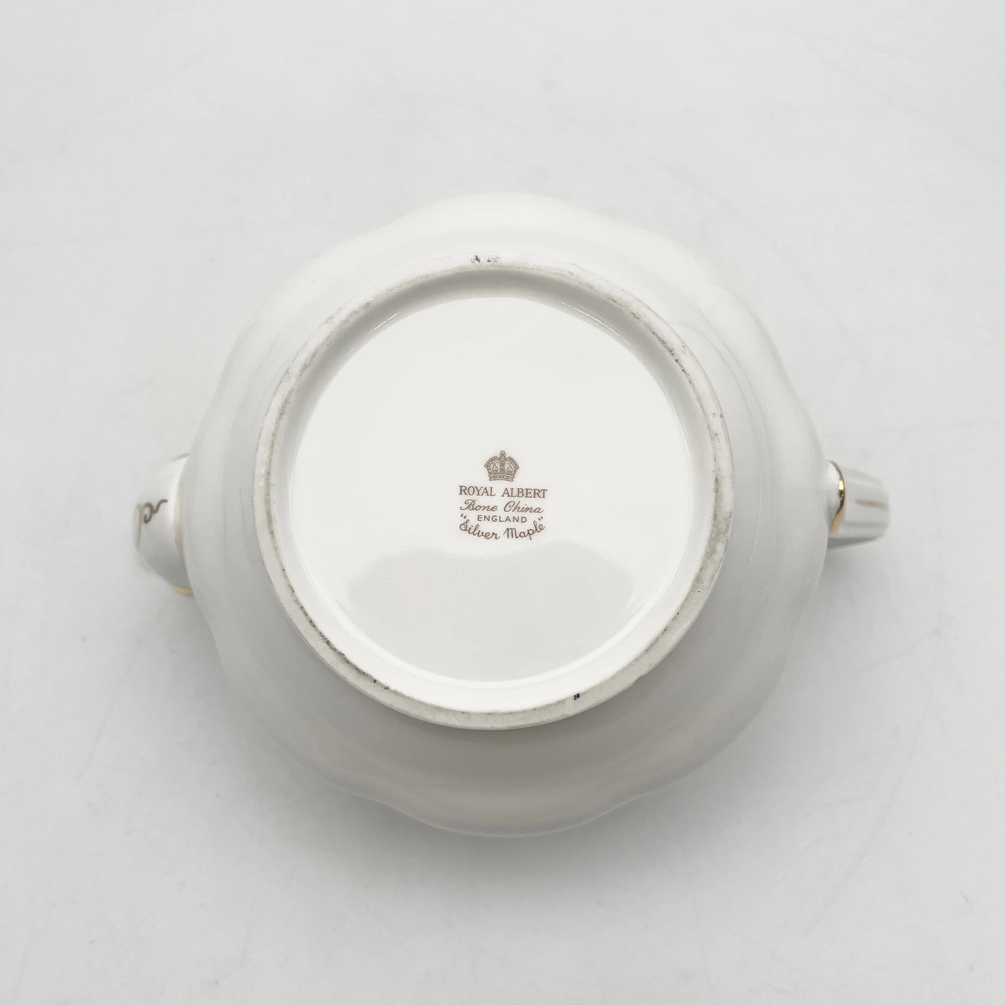 Royal Albert /茶壶/ Silver Maple / 1950s- / Bone China /英国/ 骨中国，叶柄，植物学，金轮辋，金彩装饰，英国葡萄酒，陶瓷，单色调，经典，西式餐具/[葡萄酒]