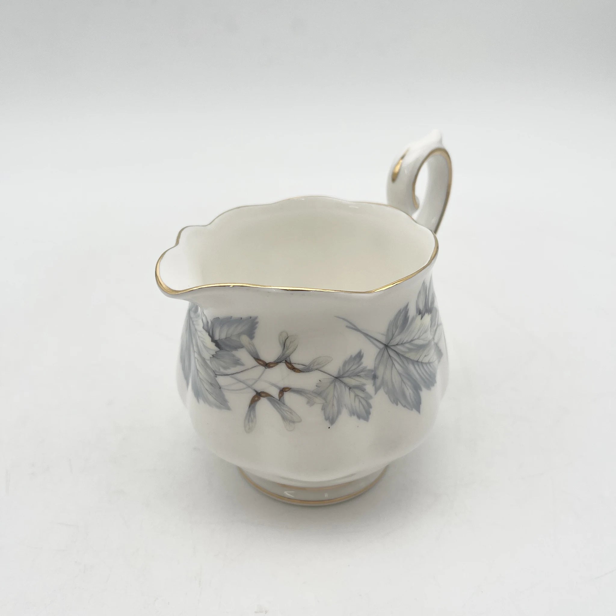 皇家阿尔伯特/克里默/ Silver Maple / 1950s- / Fine Bone China /英国/ 骨中国，叶柄，植物学，金轮辋，金彩装饰，英国葡萄酒，陶瓷，单色调，经典，西式餐具/[葡萄酒]