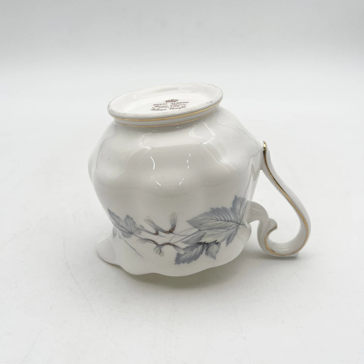 皇家阿尔伯特/克里默/ Silver Maple / 1950s- / Fine Bone China /英国/ 骨中国，叶柄，植物学，金轮辋，金彩装饰，英国葡萄酒，陶瓷，单色调，经典，西式餐具/[葡萄酒]