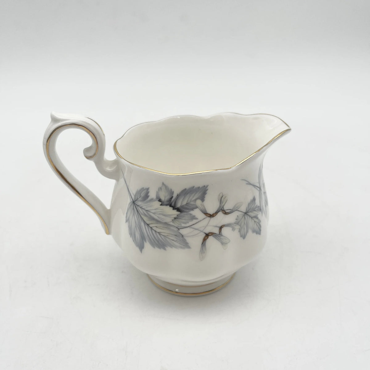 皇家阿尔伯特/克里默/ Silver Maple / 1950s- / Fine Bone China /英国/ 骨中国，叶柄，植物学，金轮辋，金彩装饰，英国葡萄酒，陶瓷，单色调，经典，西式餐具/[葡萄酒]
