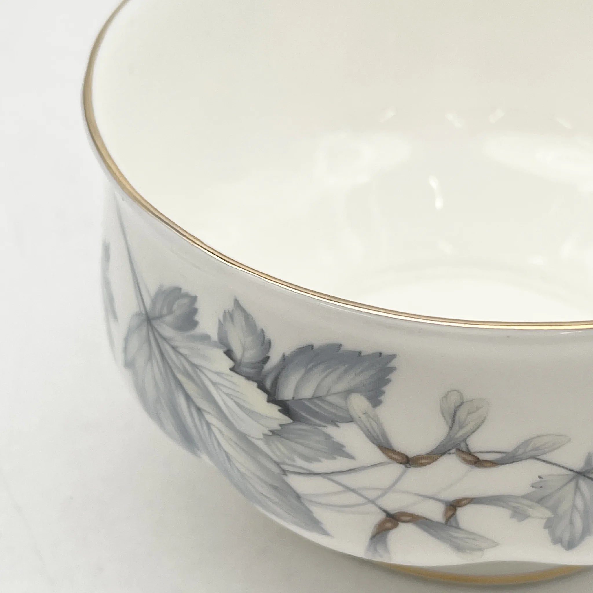 Royal Albert /糖碗/ Silver Maple / 1950s- / Fine Bone China /英国/ 骨中国，叶柄，植物学，金轮辋，金彩装饰，英国葡萄酒，陶瓷，单色调，经典，西式餐具/[葡萄酒]