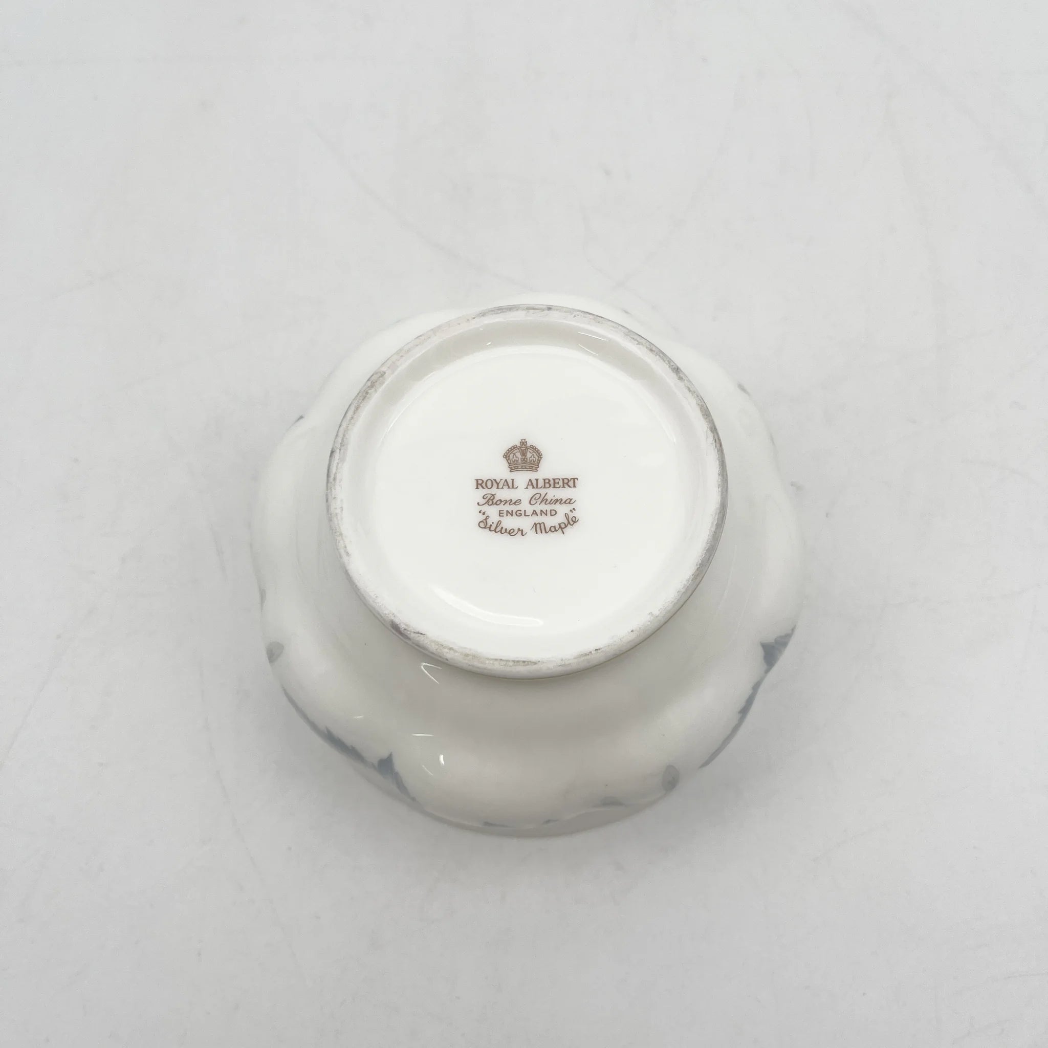 Royal Albert /糖碗/ Silver Maple / 1950s- / Fine Bone China /英国/ 骨中国，叶柄，植物学，金轮辋，金彩装饰，英国葡萄酒，陶瓷，单色调，经典，西式餐具/[葡萄酒]
