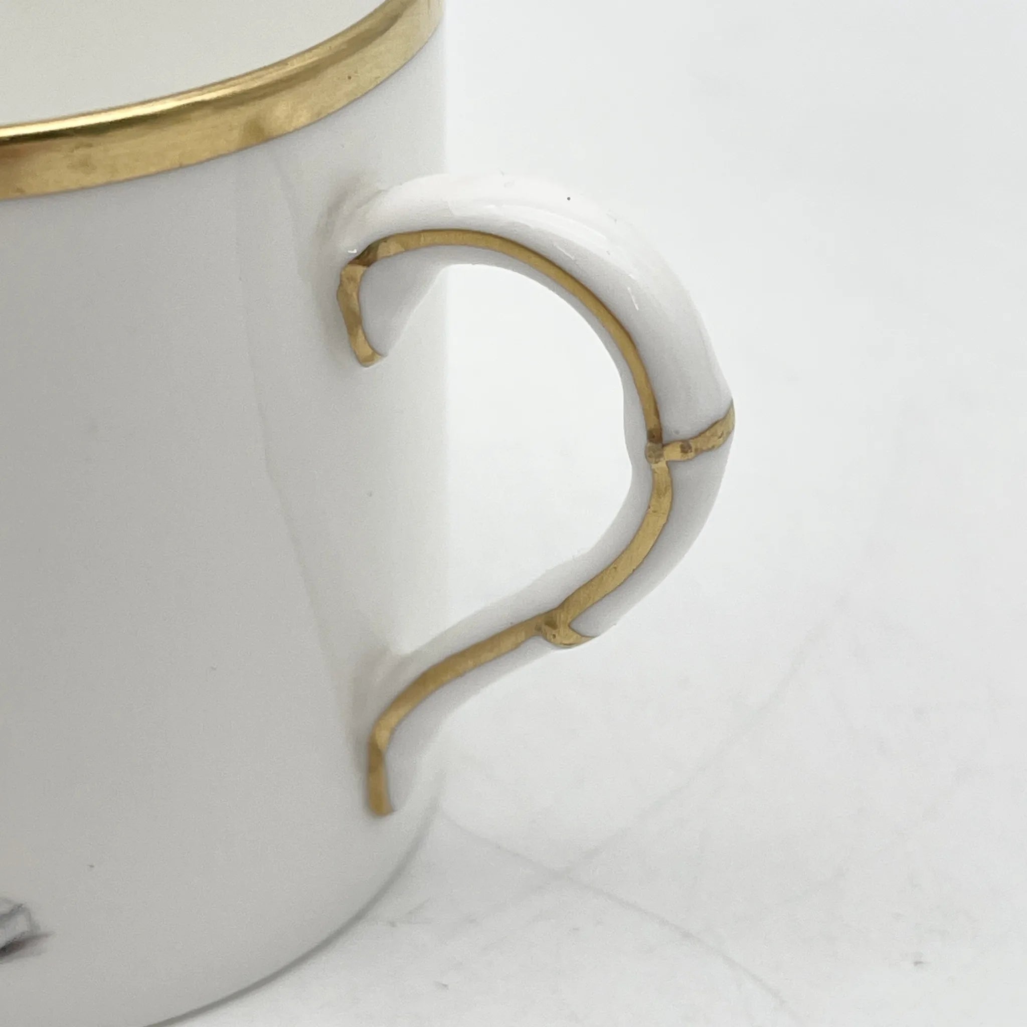 Royal Worcester(ロイヤル・ウースター) / カップ&ソーサー / 20C中後期 / Fine Bone China / イギリス / アルパイン・フラワー, 金彩 / [アンティーク]