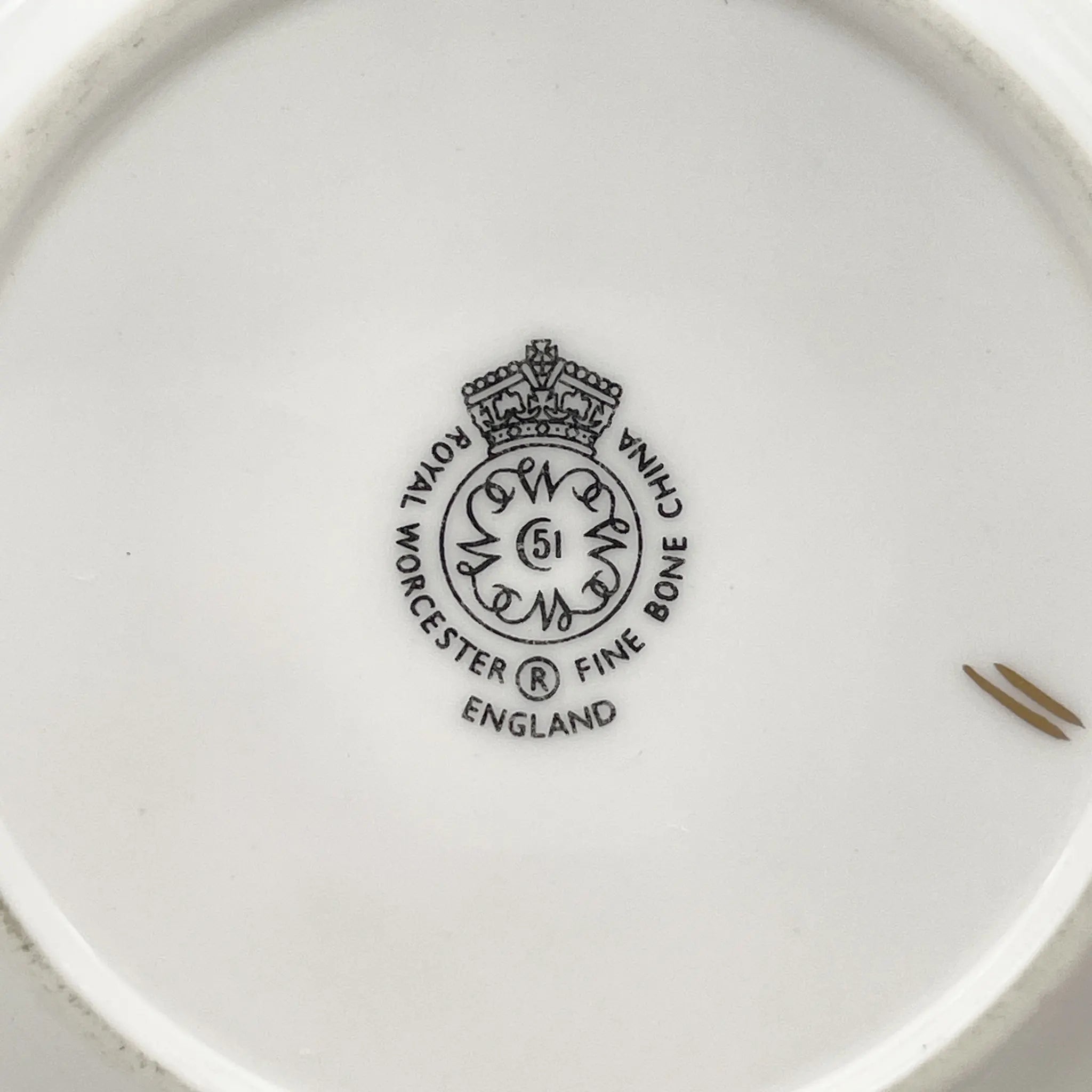 Royal Worcester(ロイヤル・ウースター) / カップ&ソーサー / 20C中後期 / Fine Bone China / イギリス / アルパイン・フラワー, 金彩 / [アンティーク]